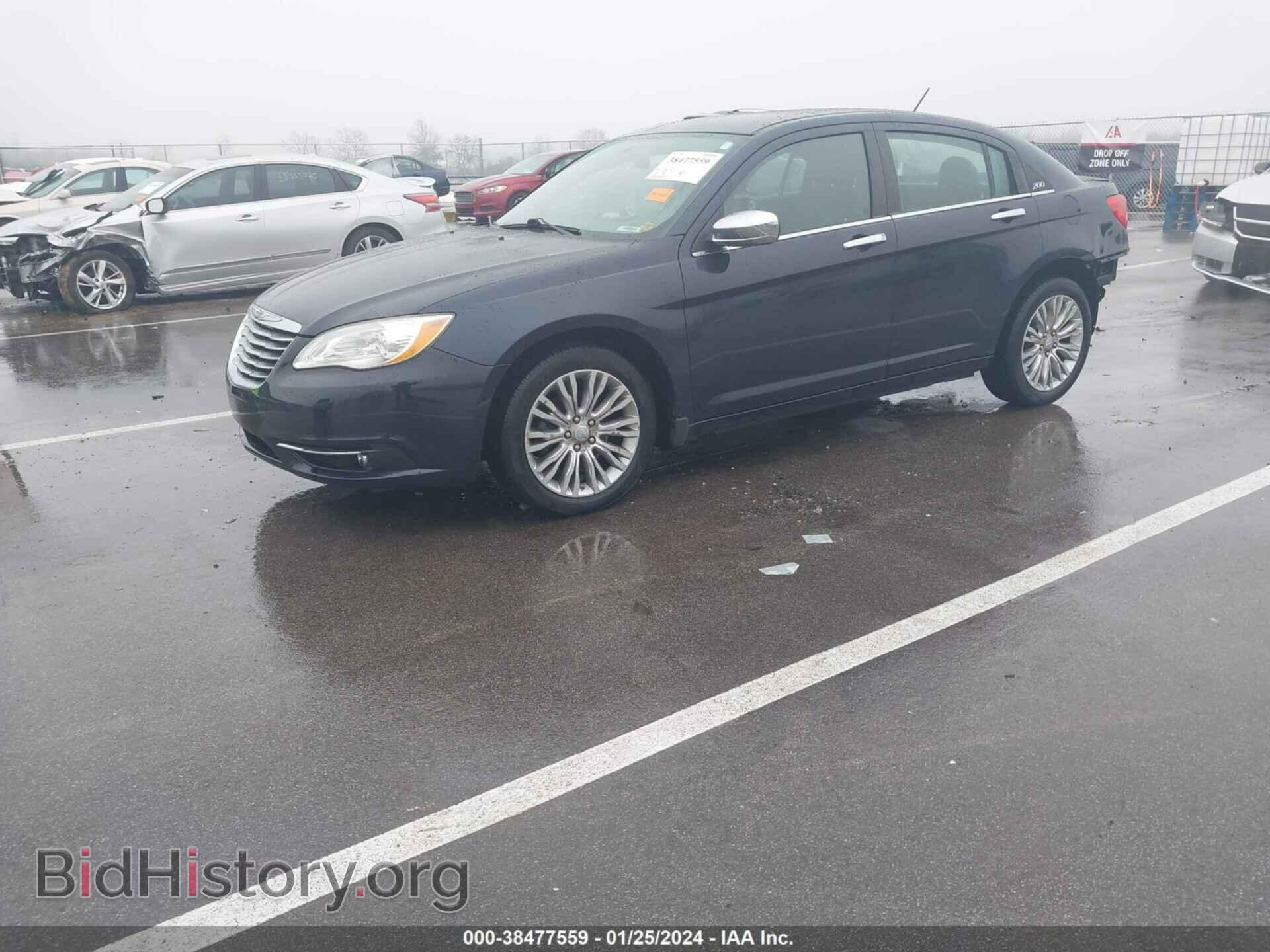 2012 CHRYSLER 200 - VIN: 1C3CCBCB0CN308701 - Photo 2