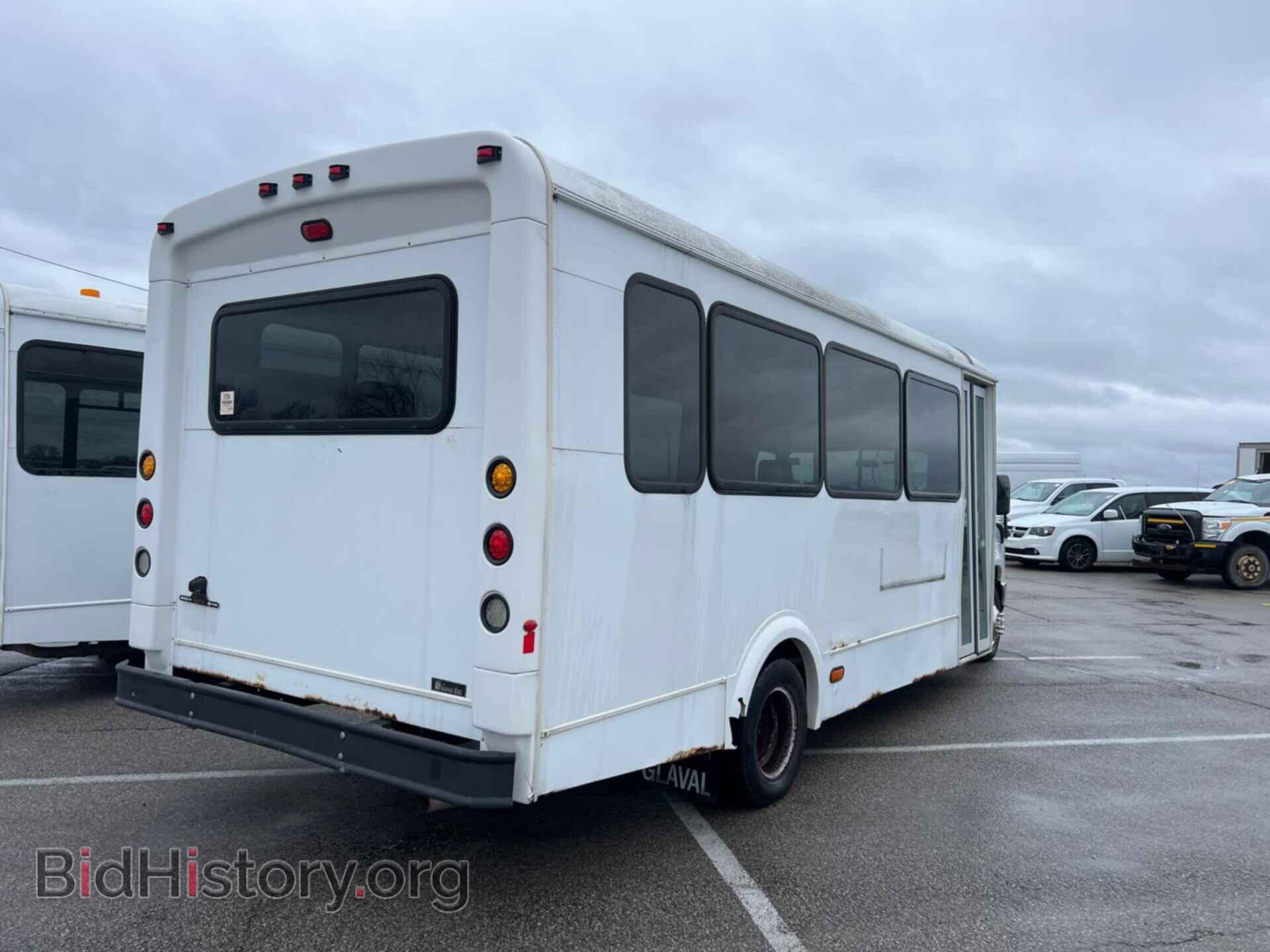 2013 FORD E-450 CUTAWAY - VIN: 1FDFE4FS0DDA36955 - Фото 4