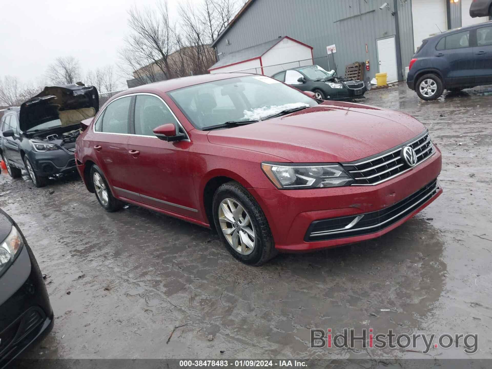 Photo 1VWAT7A31GC032149 - VOLKSWAGEN PASSAT 2016