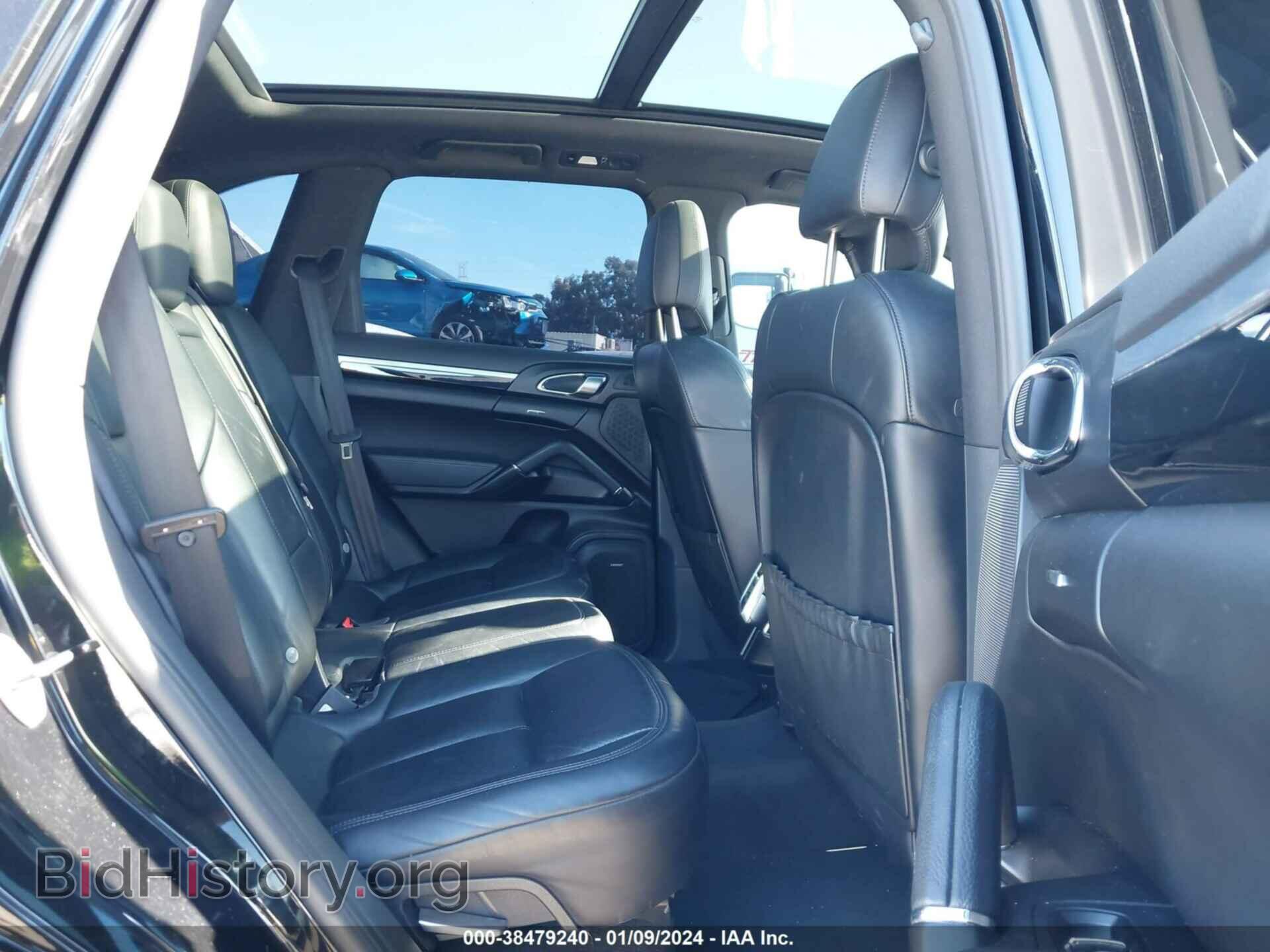 2016 PORSCHE CAYENNE - VIN: WP1AA2A29GLA09722 - Фото 8