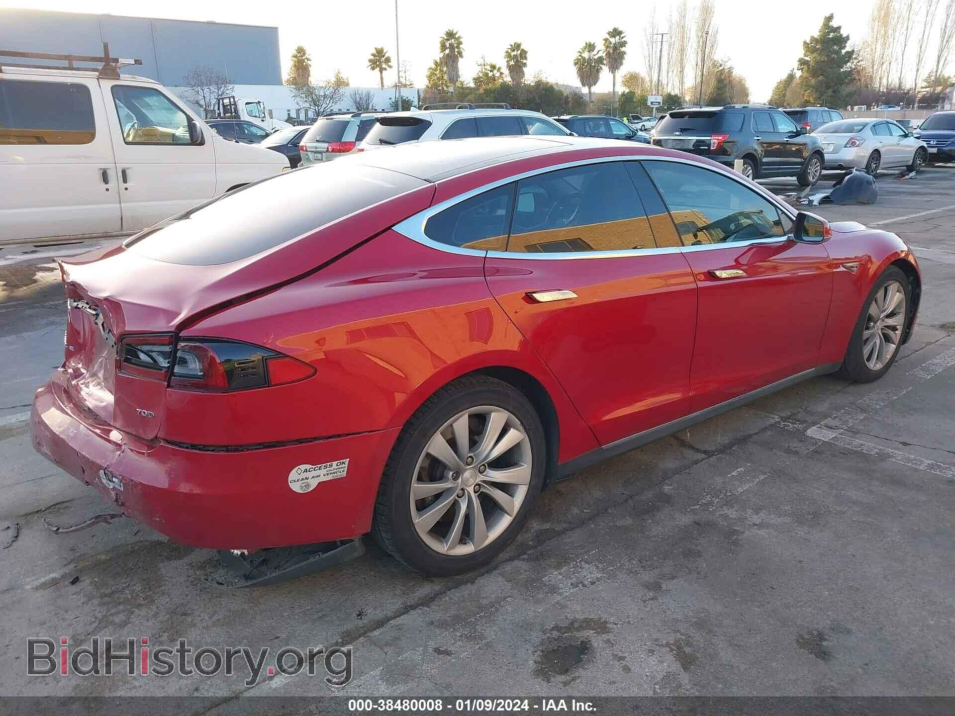 2015 TESLA MODEL S - VIN: 5YJSA1E25FF116469 - Фото 4