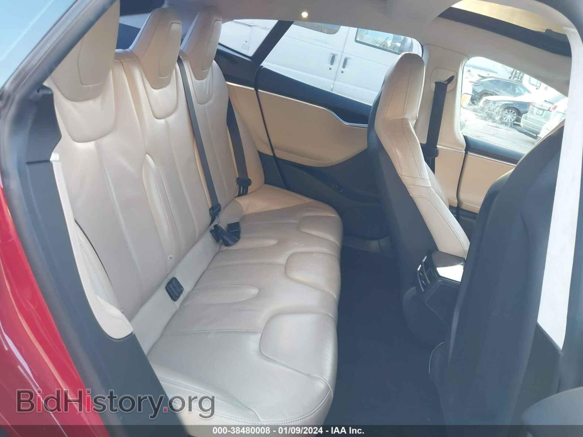2015 TESLA MODEL S - VIN: 5YJSA1E25FF116469 - Фото 8