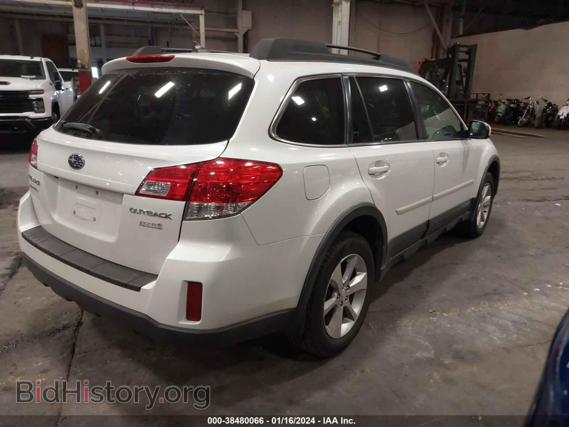 2014 SUBARU OUTBACK - VIN: 4S4BRBLC7E3295597 - Фото 4