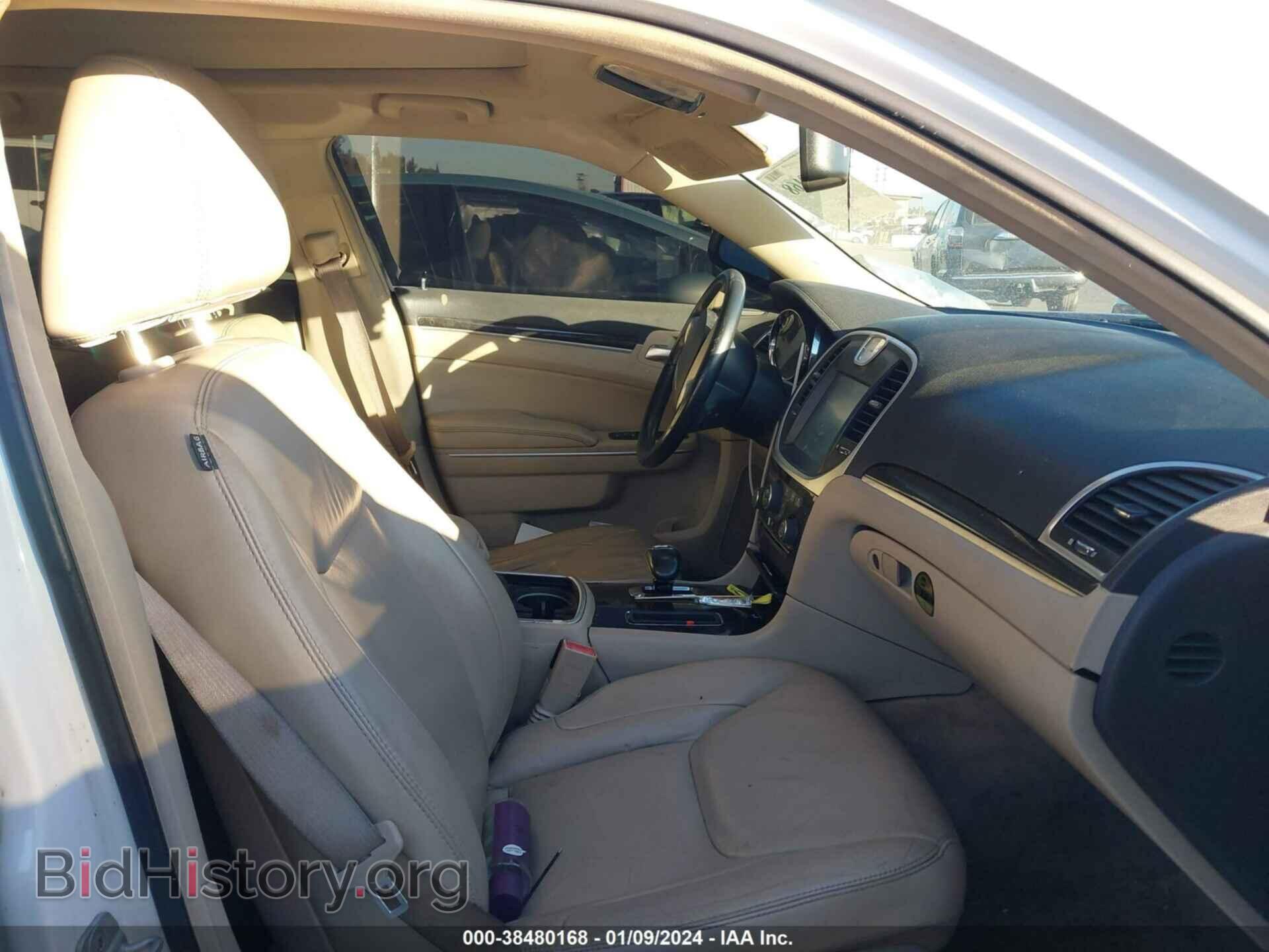 2012 CHRYSLER 300 - VIN: 2C3CCACG8CH273016 - Фото 5