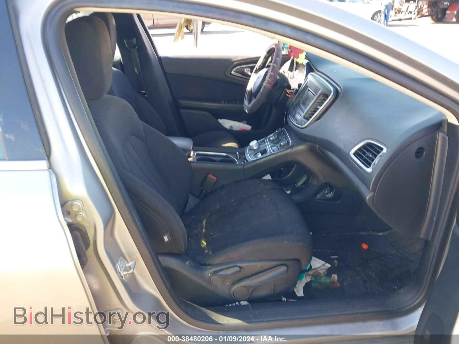 2015 CHRYSLER 200 - VIN: 1C3CCCAB3FN587560 - Фото 5