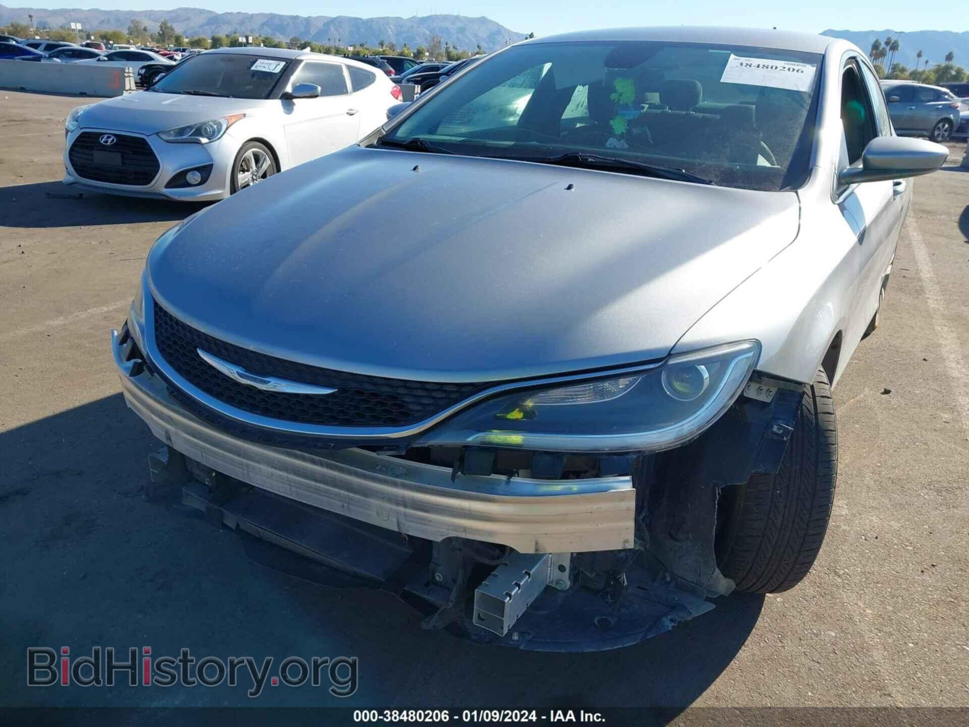 2015 CHRYSLER 200 - VIN: 1C3CCCAB3FN587560 - Фото 6