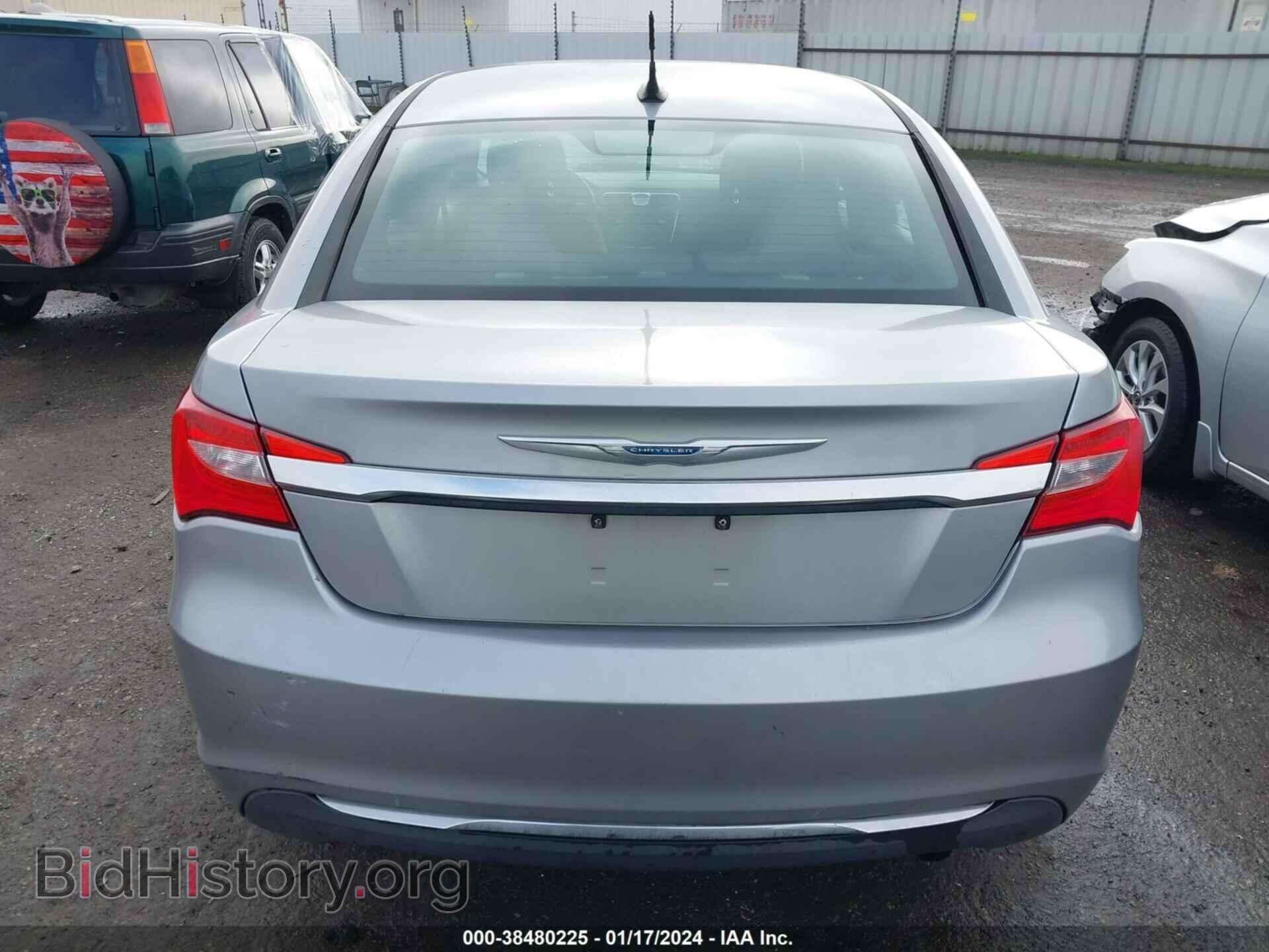 2013 CHRYSLER 200 - VIN: 1C3CCBAB8DN647940 - Photo 16
