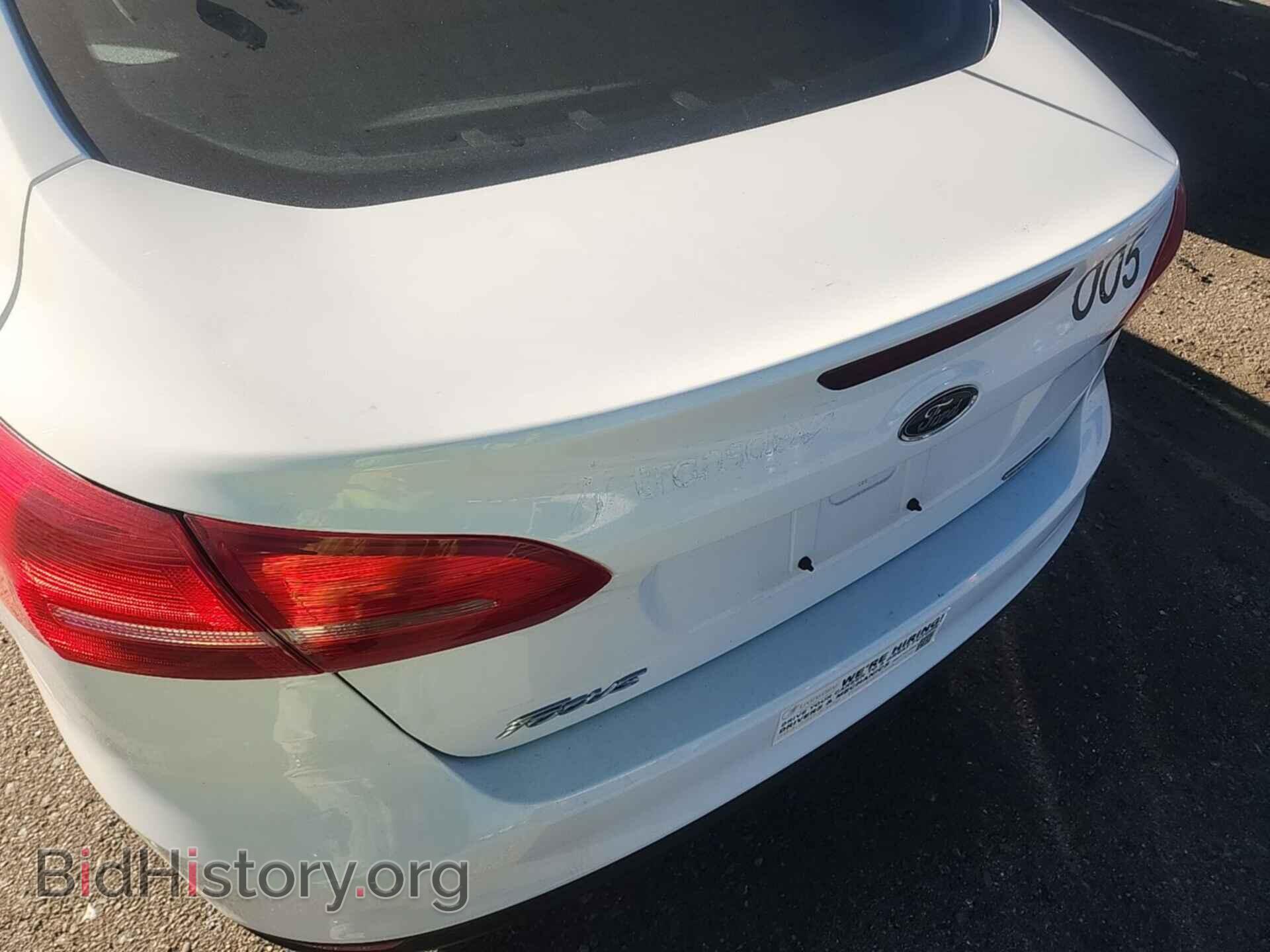 2015 FORD FOCUS - VIN: 1FADP3E29FL335988 - Фото 18