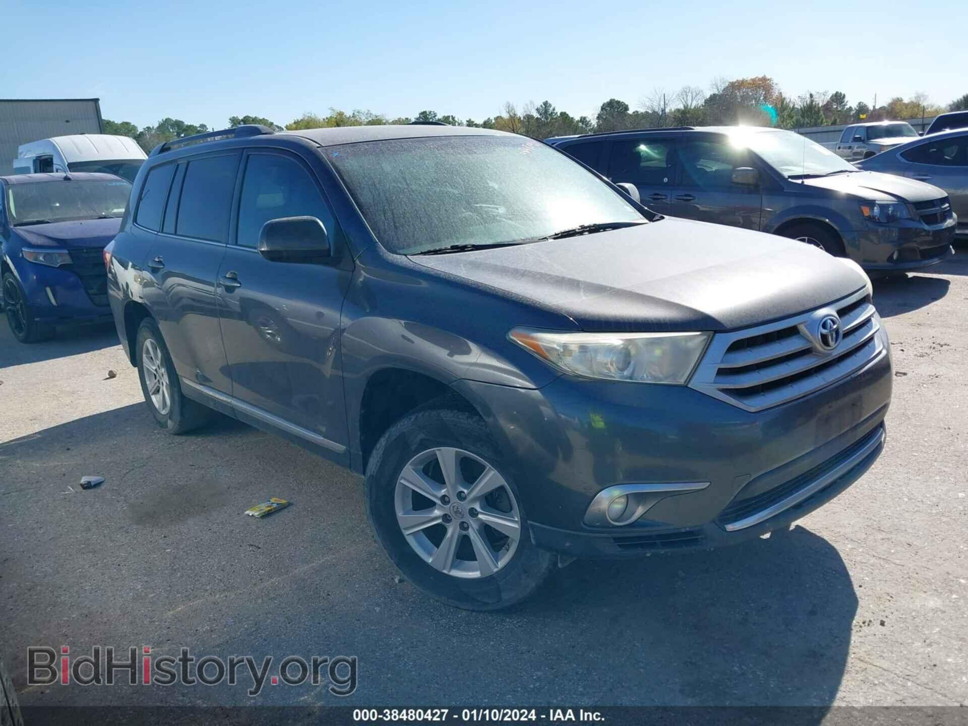 Фотография 5TDZK3EH4BS033925 - TOYOTA HIGHLANDER 2011