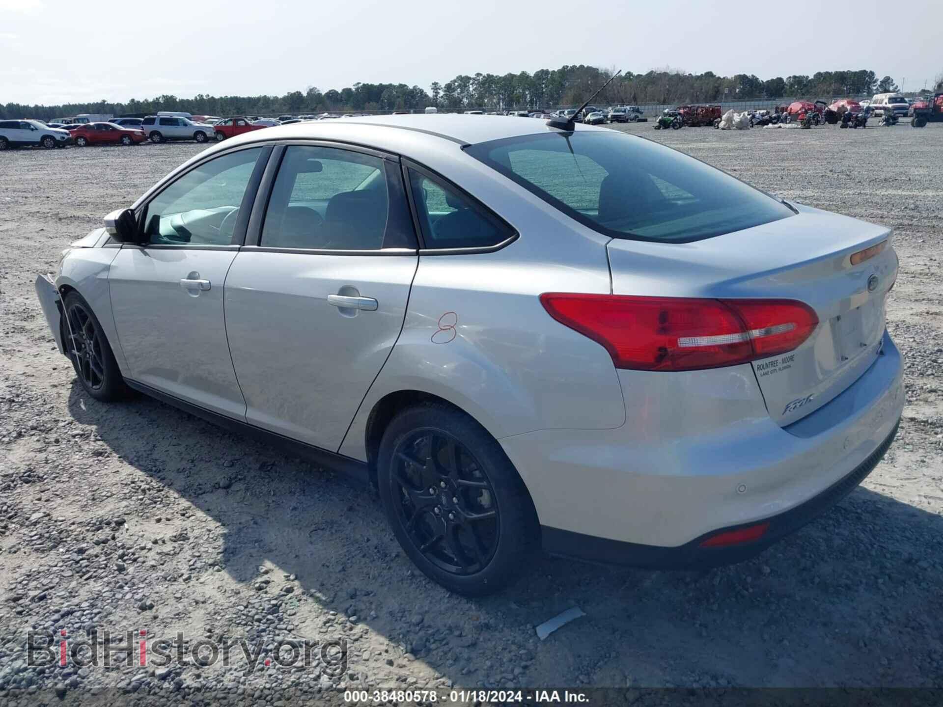 2016 FORD FOCUS - VIN: 1FADP3F27GL266444 - Фото 3