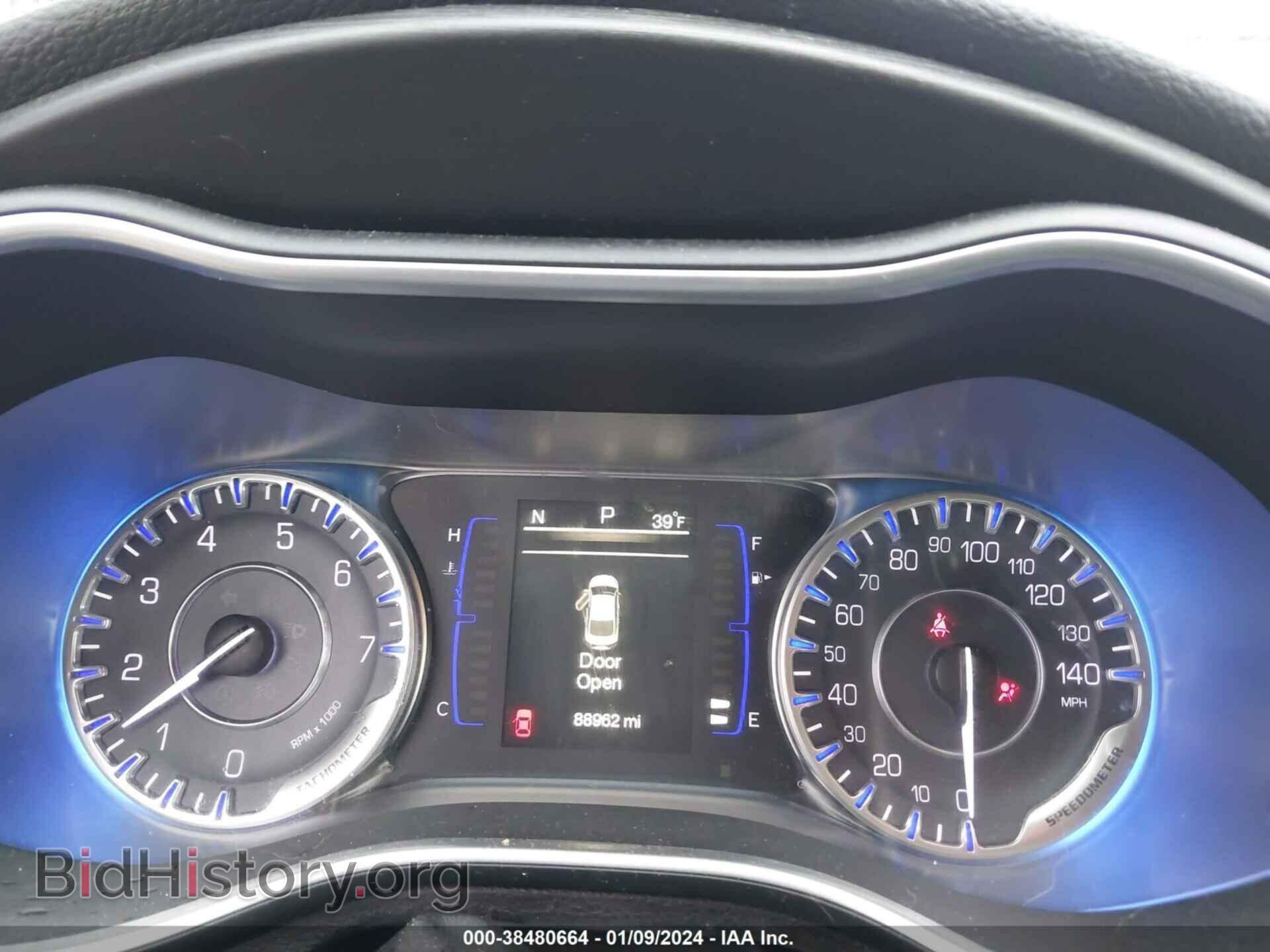 2015 CHRYSLER 200 - VIN: 1C3CCCAB6FN503814 - Фото 7