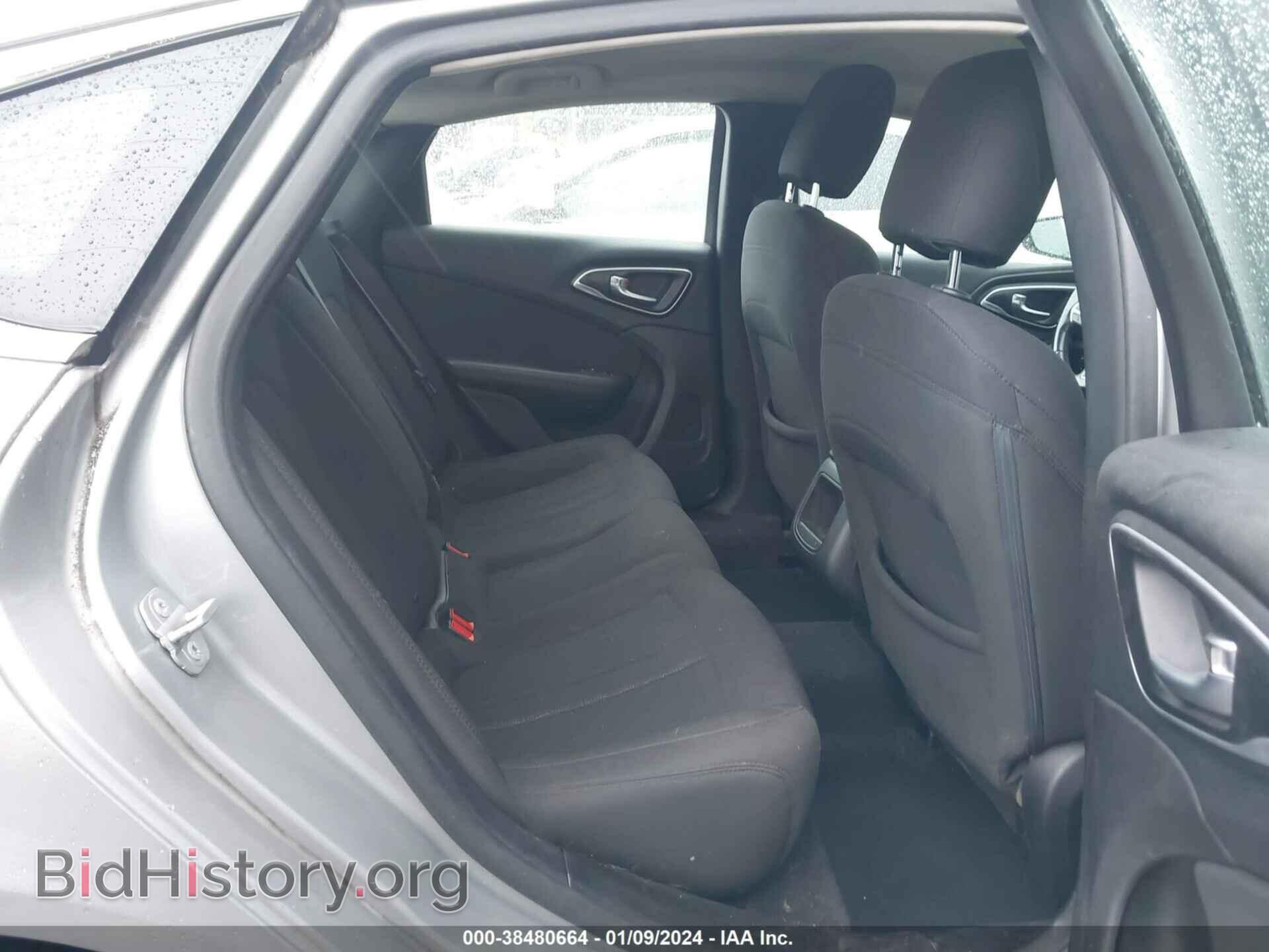 2015 CHRYSLER 200 - VIN: 1C3CCCAB6FN503814 - Фото 8