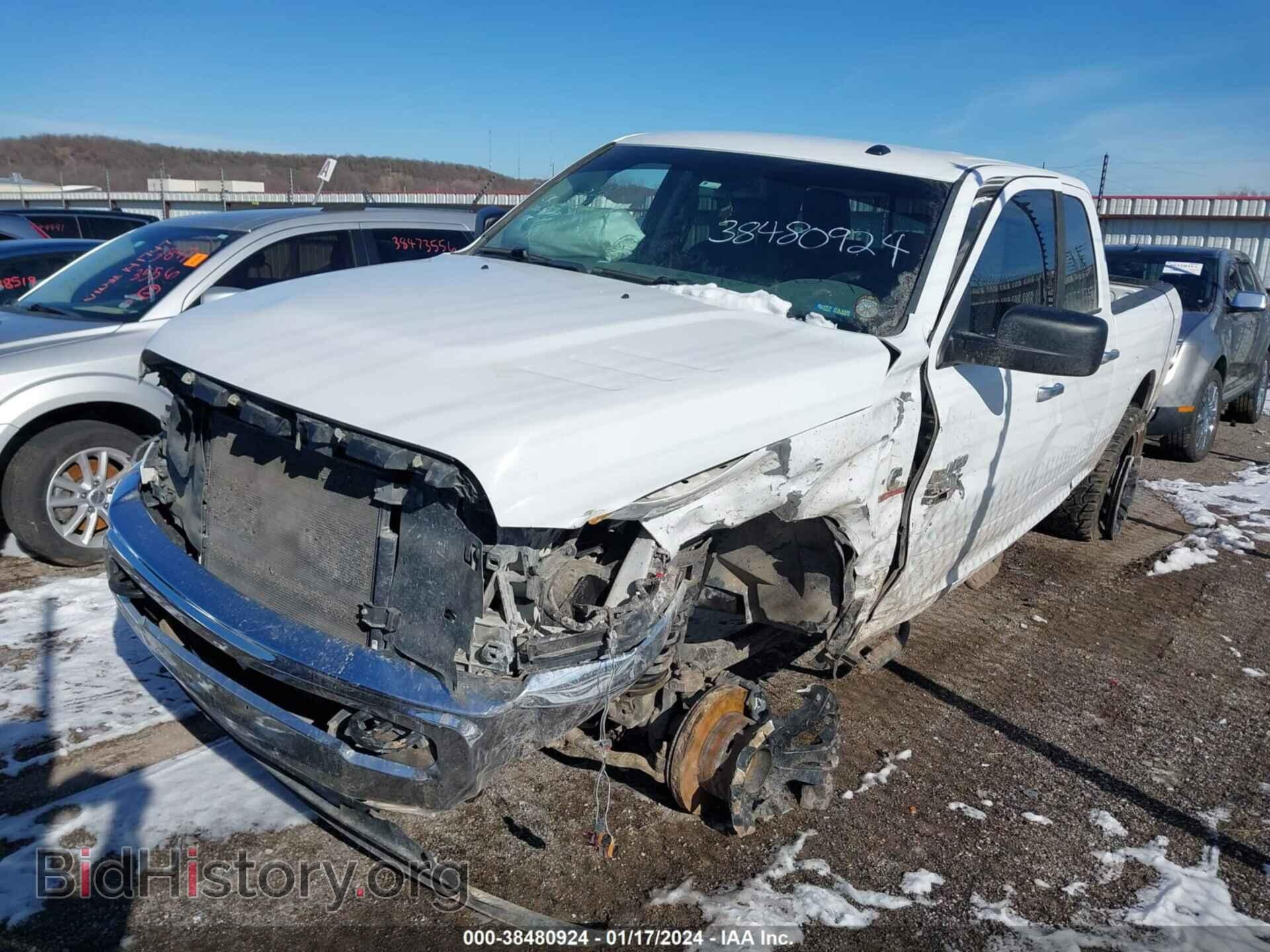 2015 RAM 2500 - VIN: 3C6UR5DL3FG649635 - Фото 2