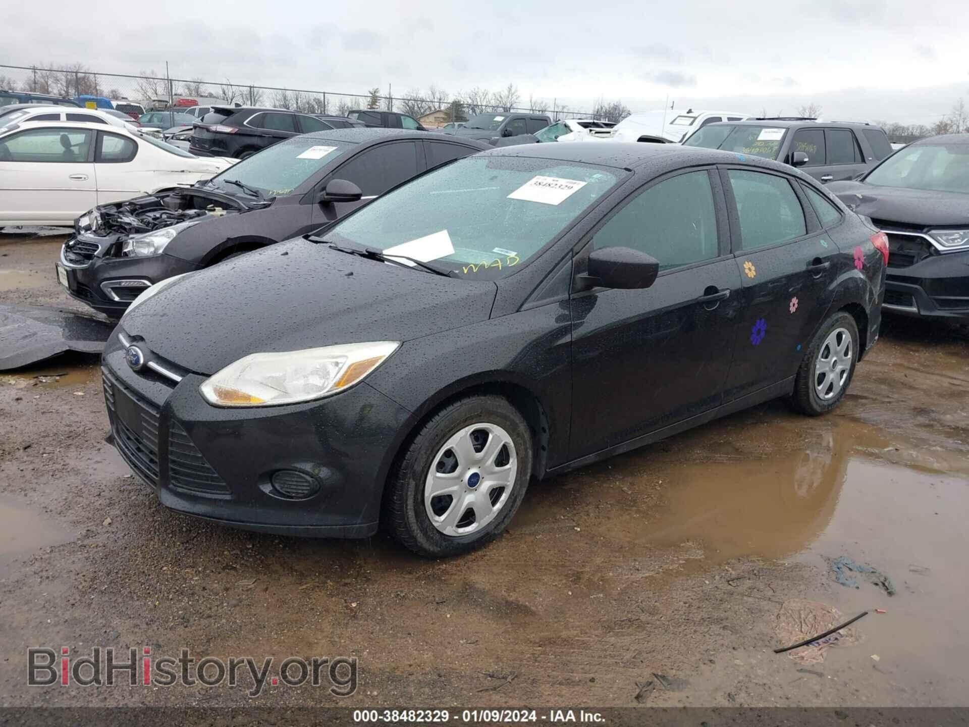 2013 FORD FOCUS - VIN: 1FADP3E21DL383742 - Фото 2