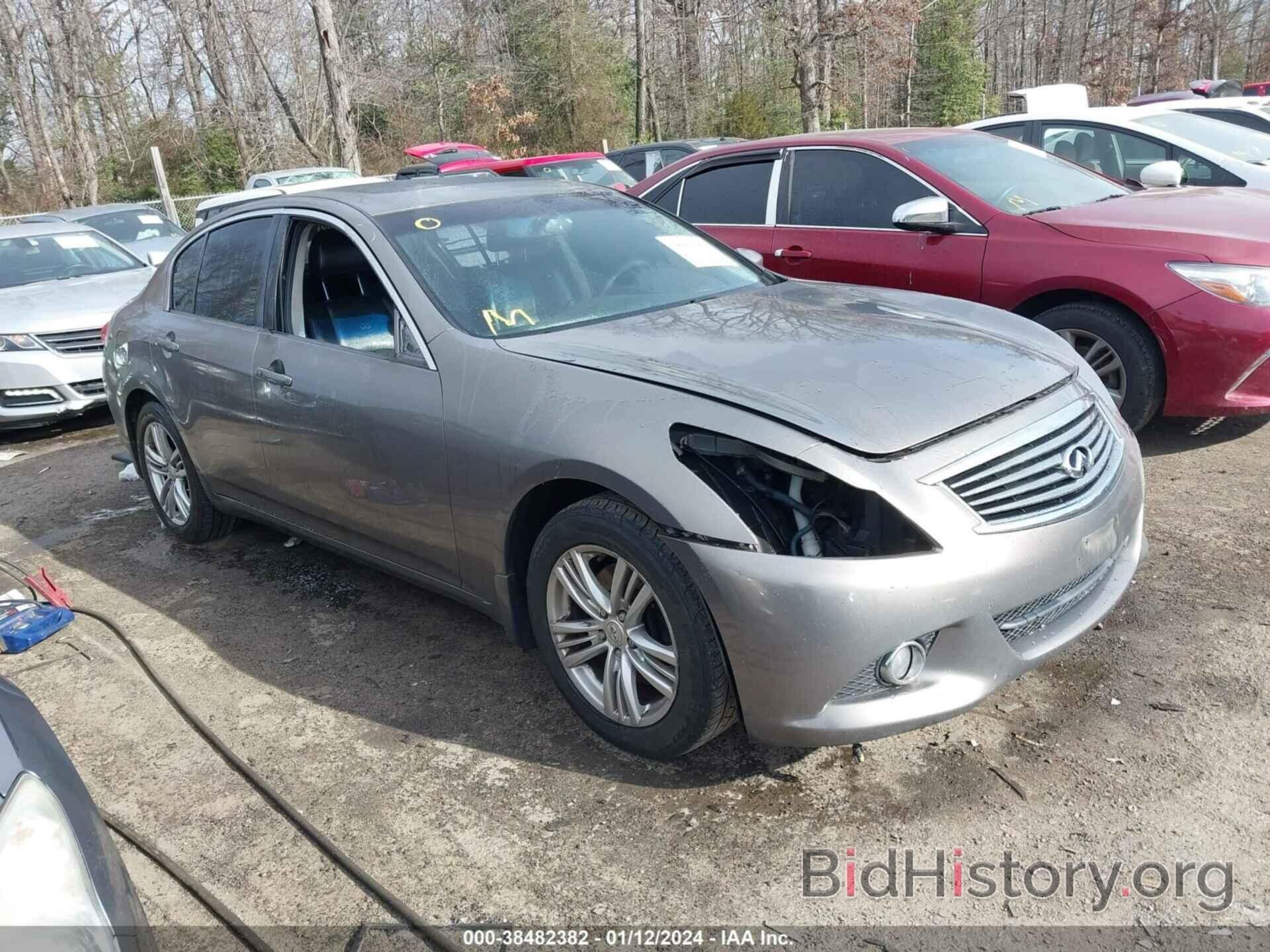 Фотография JN1CV6AR9BM404525 - INFINITI G37X 2011