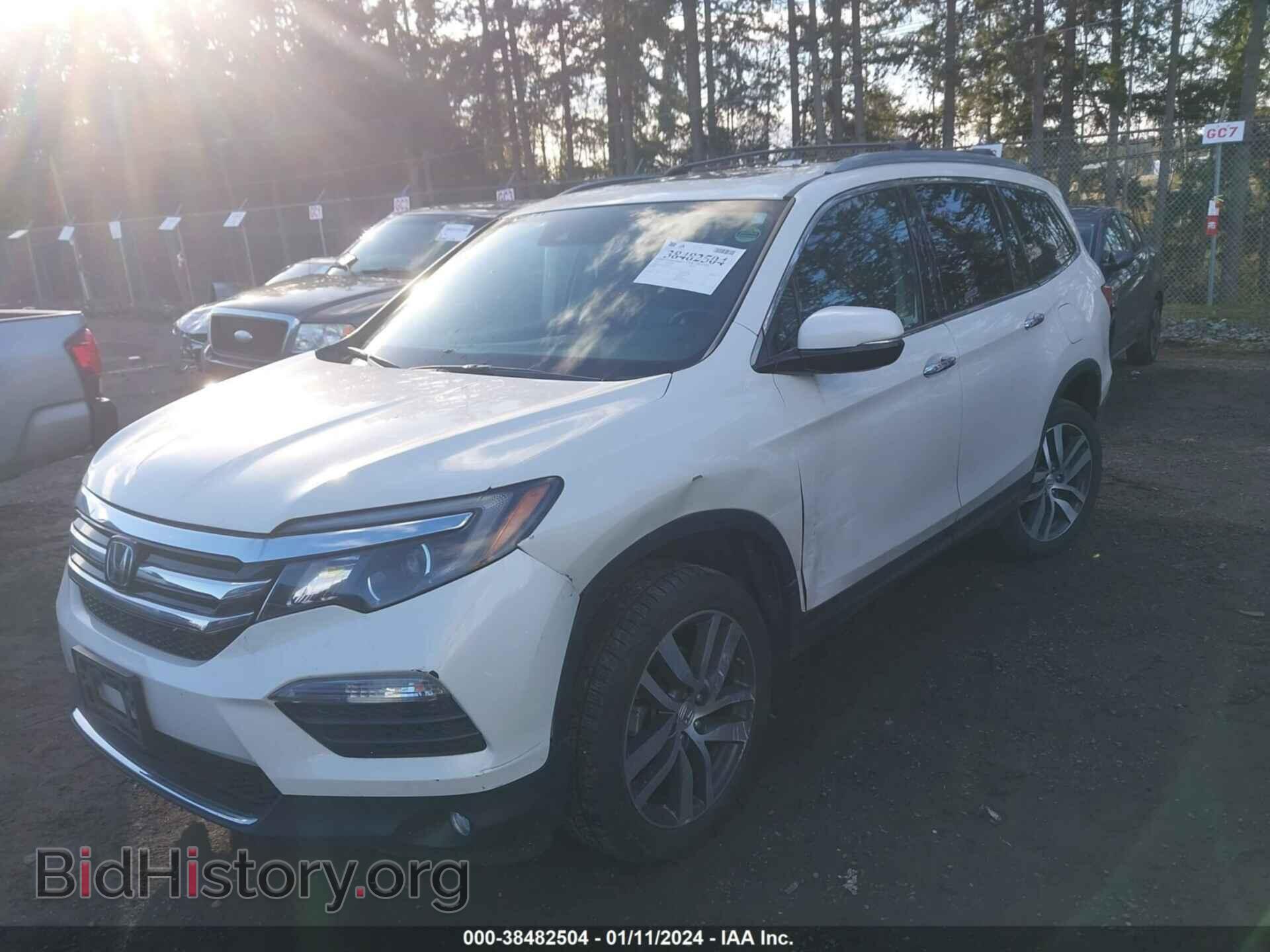2018 HONDA PILOT - VIN: 5FNYF6H96JB051805 - Фото 2