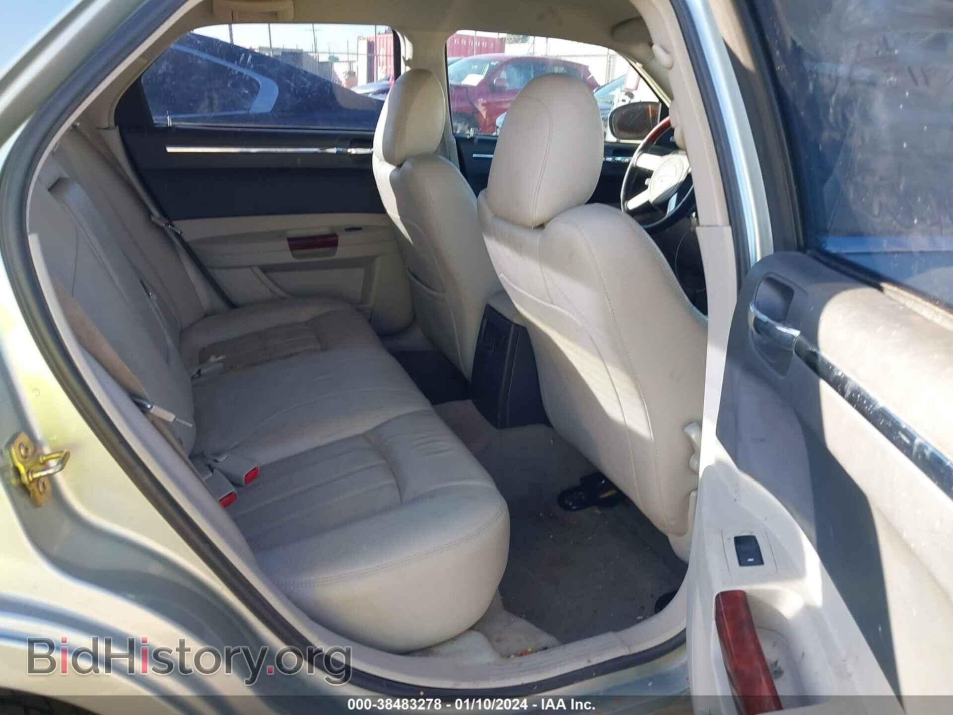 2006 CHRYSLER 300 - VIN: 2C3LA63H76H289465 - Фото 8