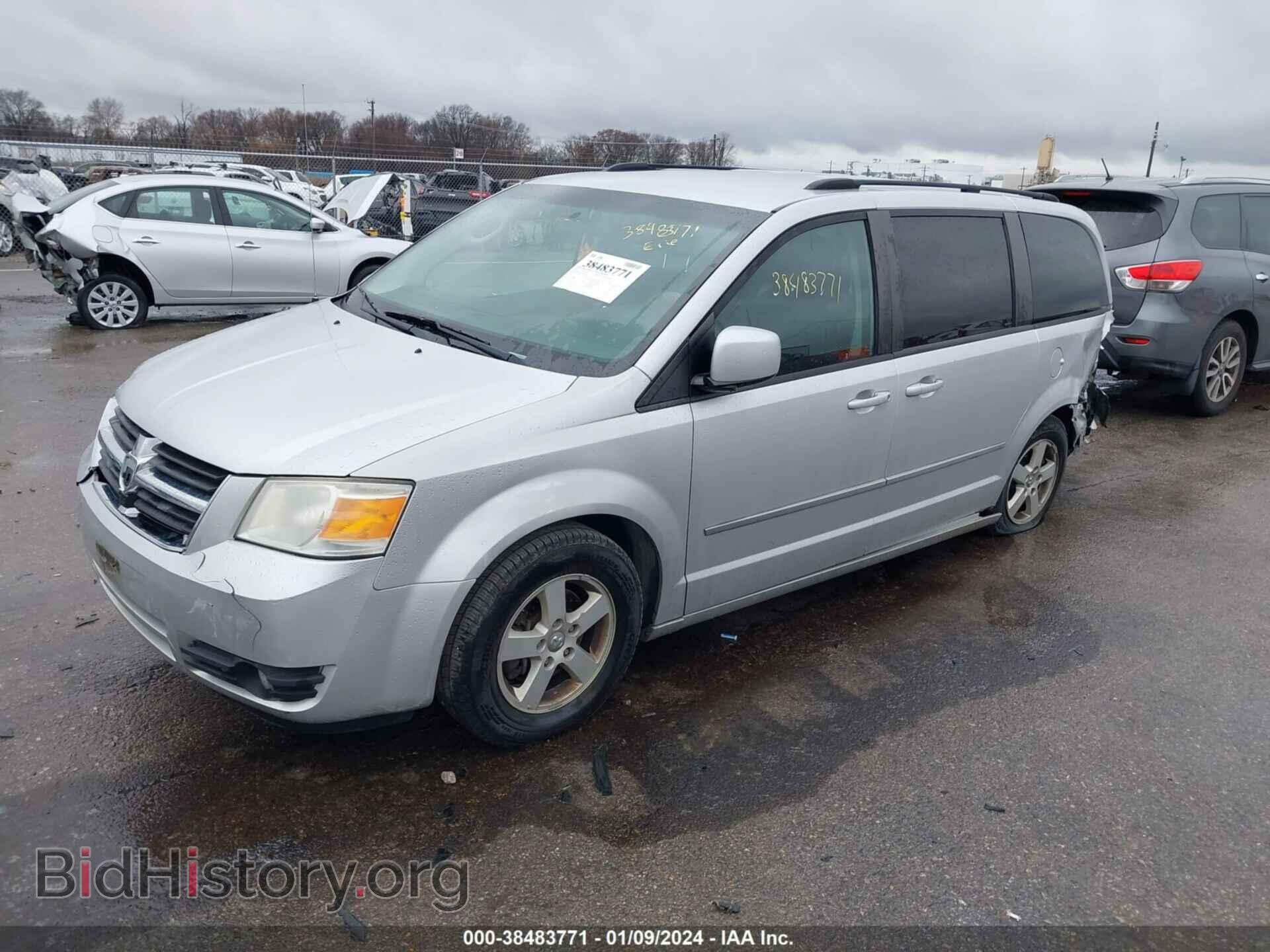 2010 DODGE GRAND CARAVAN - VIN: 2D4RN5D19AR483202 - Фото 2