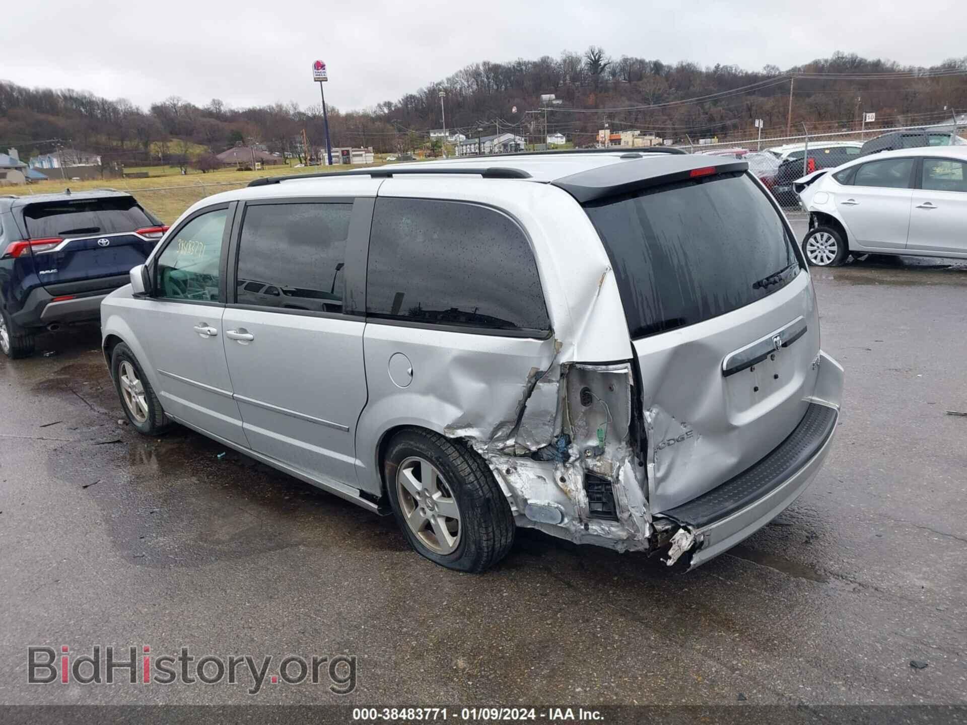 2010 DODGE GRAND CARAVAN - VIN: 2D4RN5D19AR483202 - Фото 3