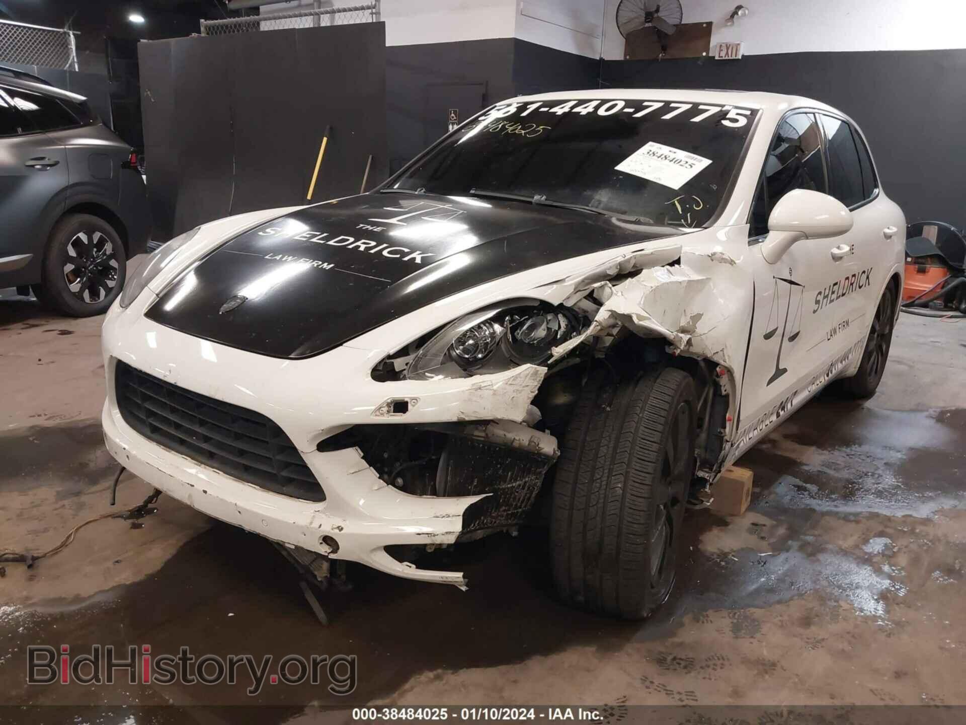 2012 PORSCHE CAYENNE - VIN: WP1AC2A25CLA83031 - Фото 2
