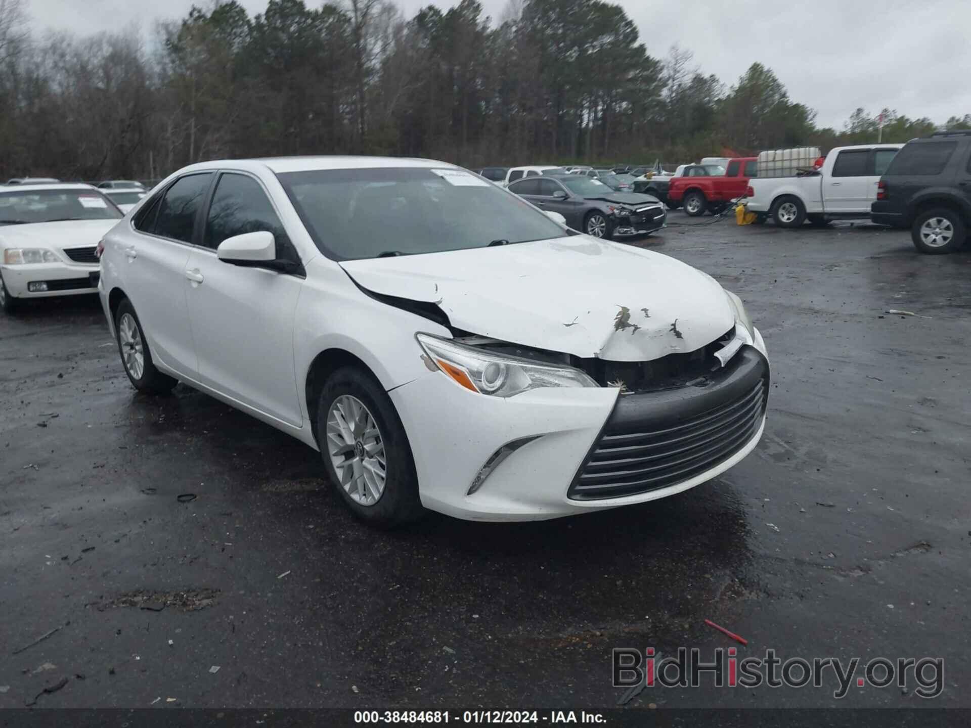 Photo 4T4BF1FK4GR581366 - TOYOTA CAMRY 2016