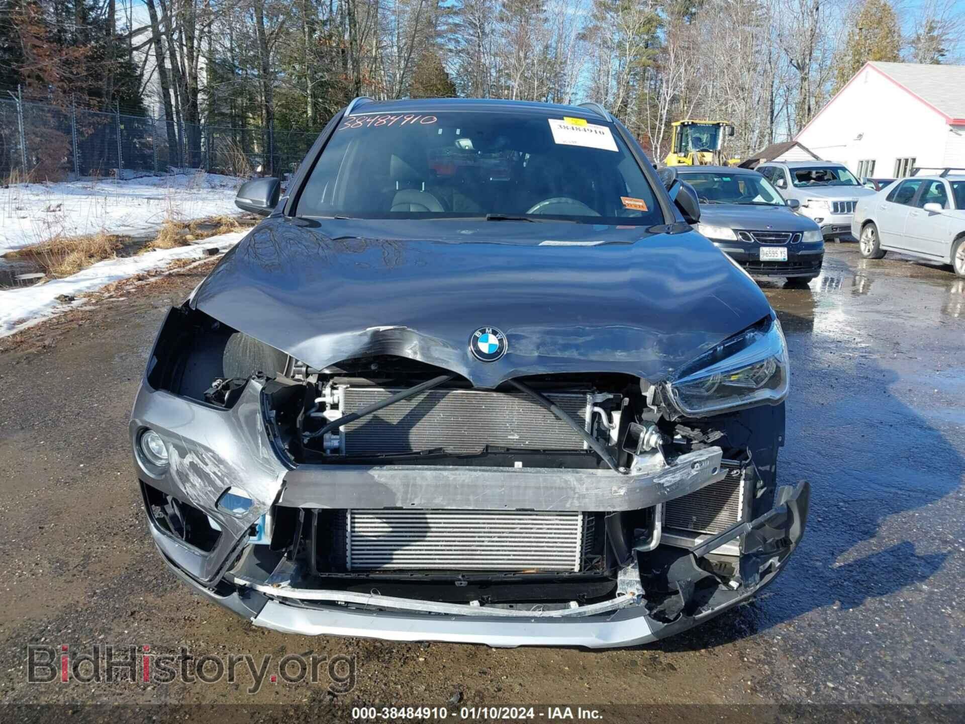 2017 BMW X1 - VIN: WBXHT3C33H5F79510 - Фото 6