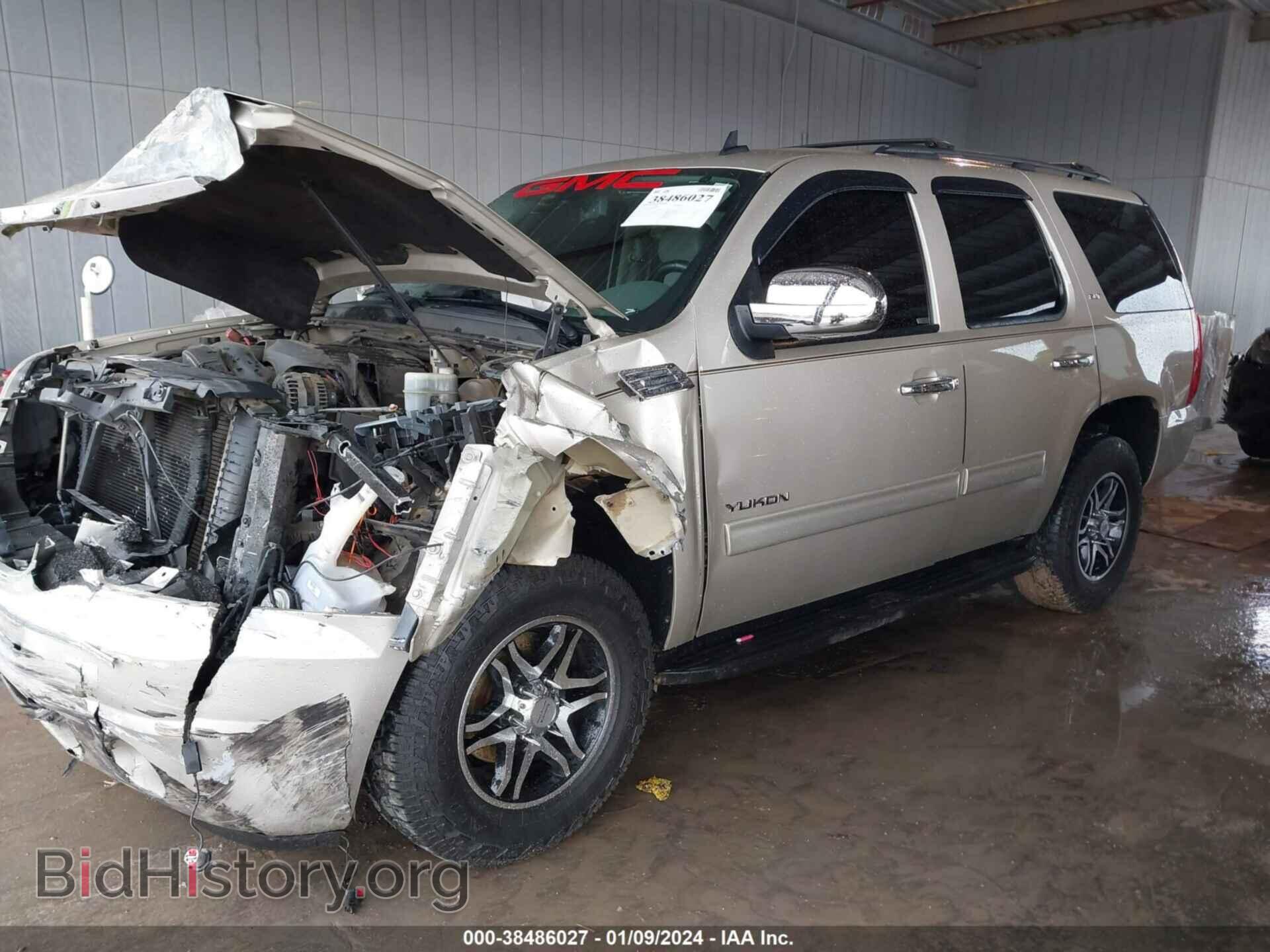 2013 GMC YUKON - VIN: 1GKS1CE0XDR183381 - Фото 2