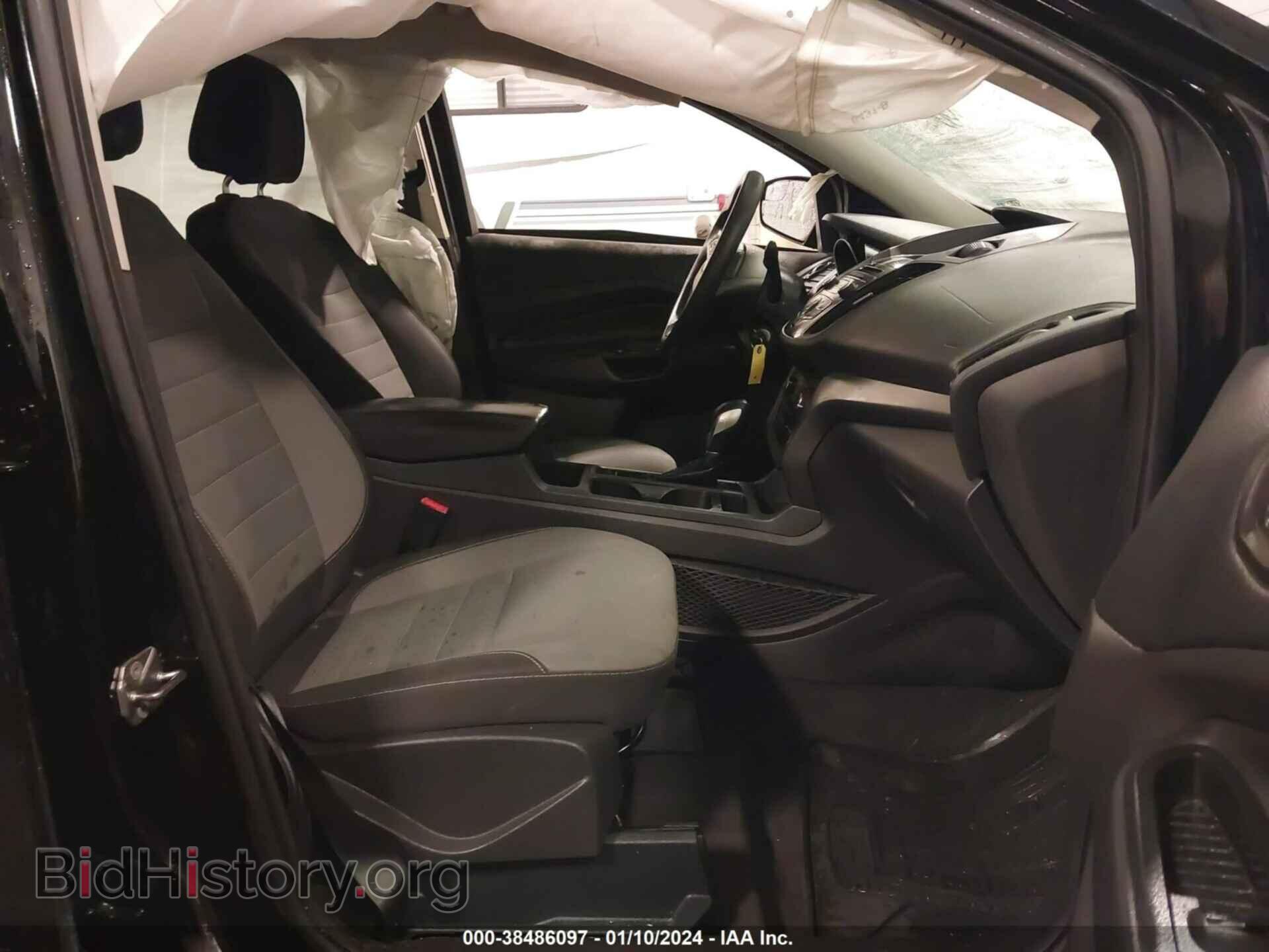 2017 FORD ESCAPE - VIN: 1FMCU0F7XHUB62174 - Фото 5
