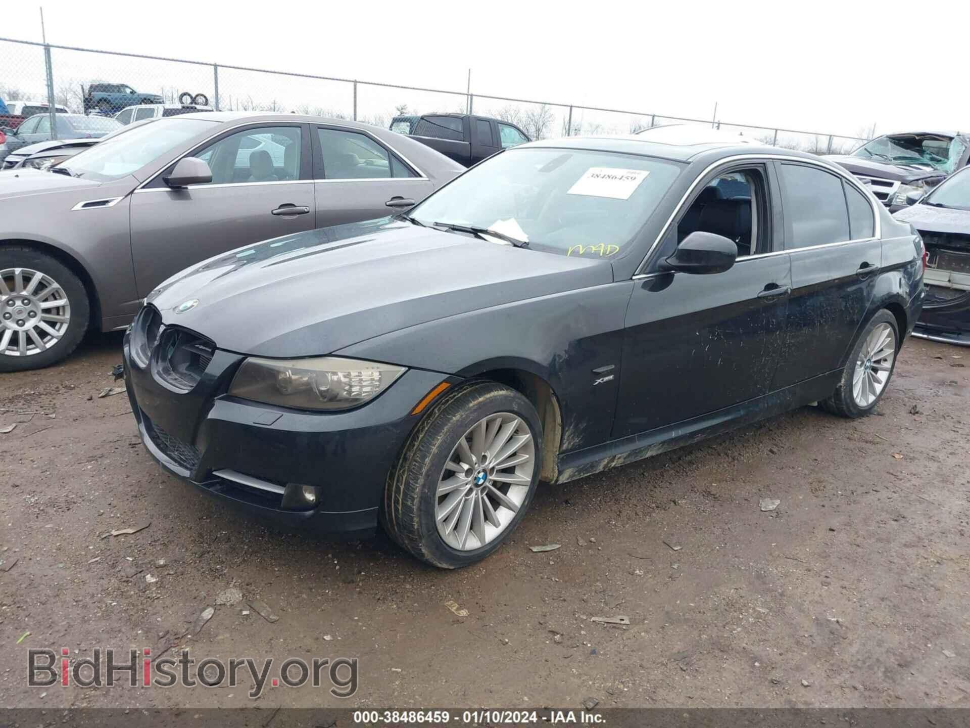 2011 BMW 335I - VIN: WBAPL5C53BA921455 - Фото 2