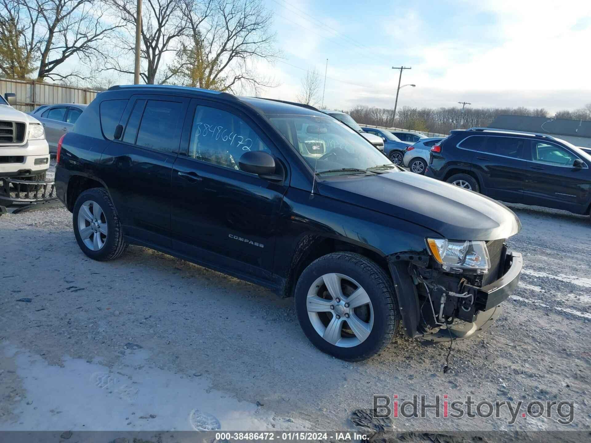 Photo 1C4NJCEB4DD146303 - JEEP COMPASS 2013