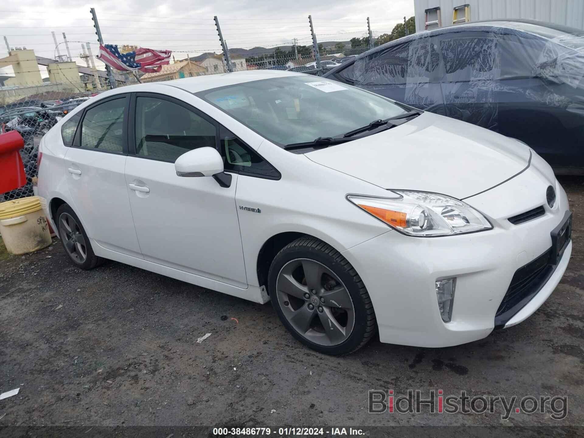 Photo JTDKN3DU2F0400529 - TOYOTA PRIUS 2015