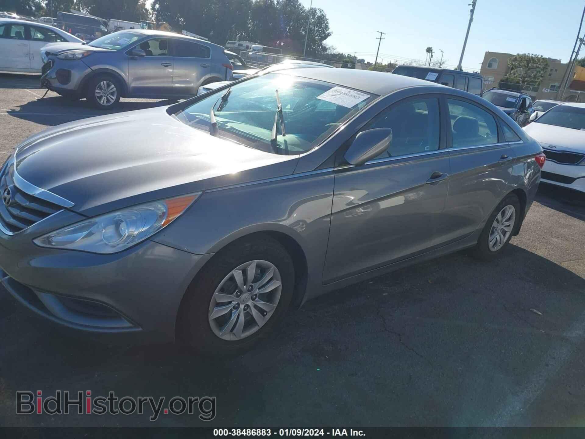 2013 HYUNDAI SONATA - VIN: 5NPEB4AC7DH566794 - Фото 2