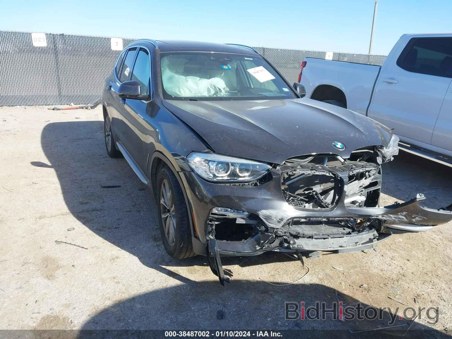 Photo 5UXTR7C5XKLF27551 - BMW X3 2019