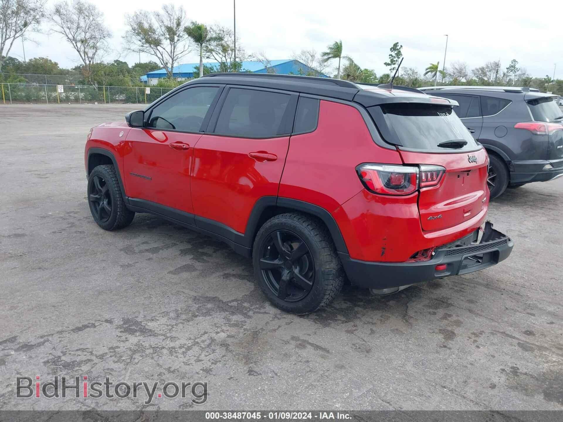2018 JEEP COMPASS - VIN: 3C4NJDDB2JT424130 - Фото 3