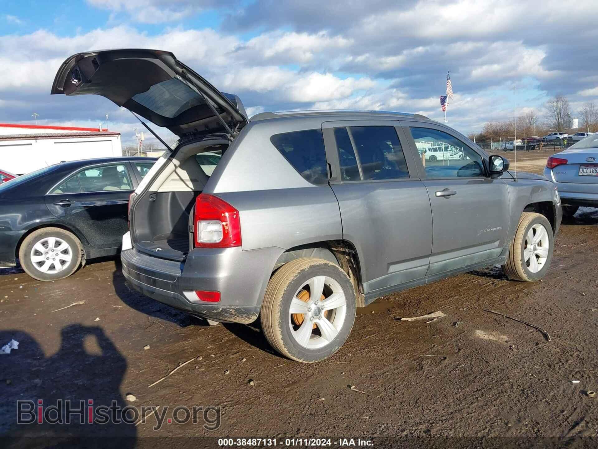 2011 JEEP COMPASS - VIN: 1J4NT1FB3BD253332 - Photo 4
