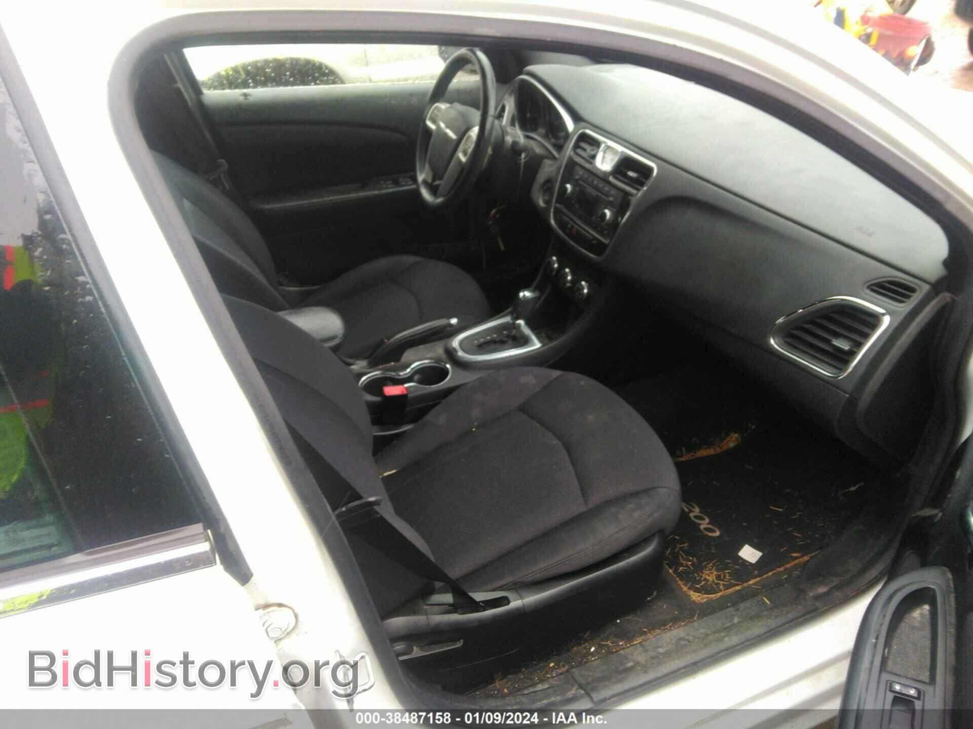 2013 CHRYSLER 200 - VIN: 1C3CCBBG3DN716589 - Фото 5