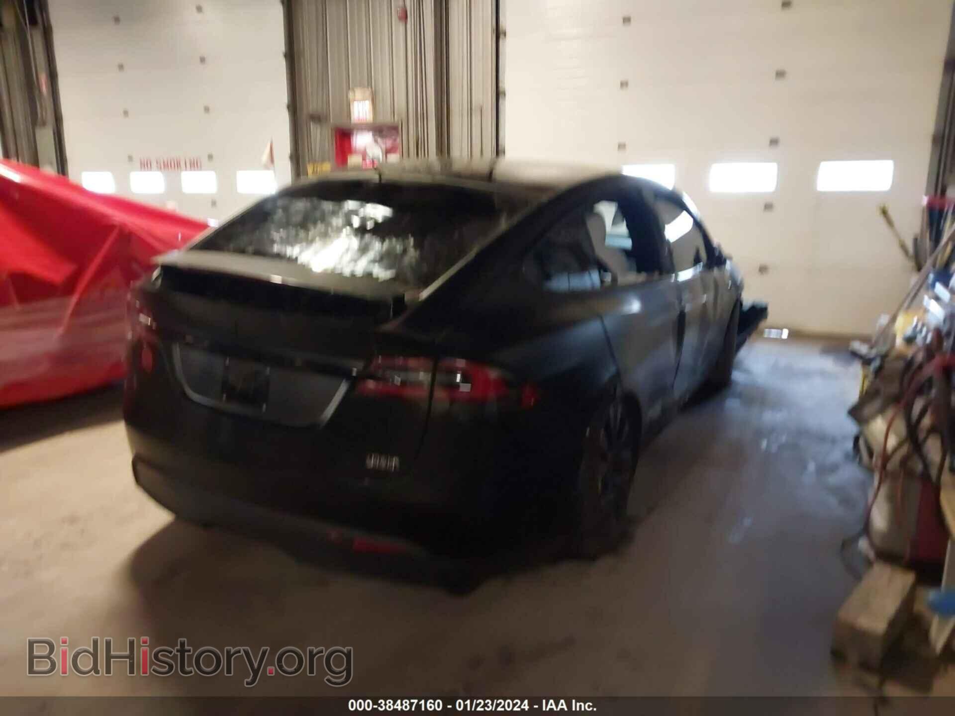 2022 TESLA MODEL X - VIN: 7SAXCBE68NF333332 - Фото 4