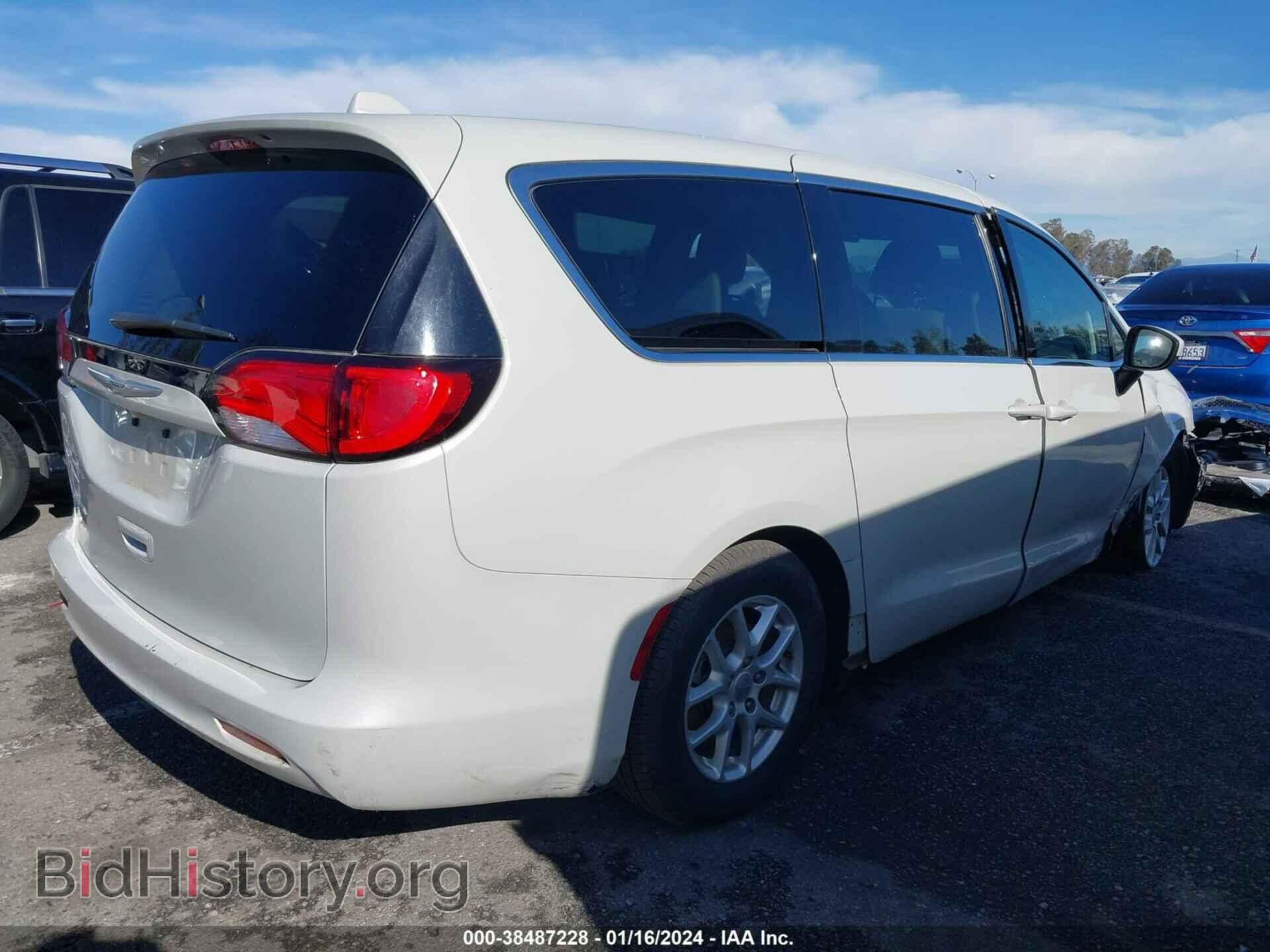 2017 CHRYSLER PACIFICA - VIN: 2C4RC1CG5HR657634 - Фото 4