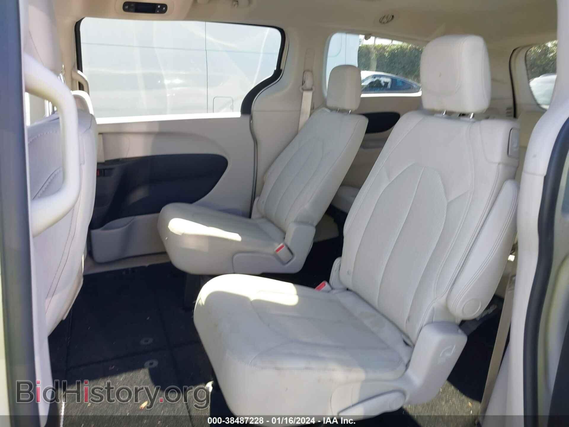2017 CHRYSLER PACIFICA - VIN: 2C4RC1CG5HR657634 - Фото 8