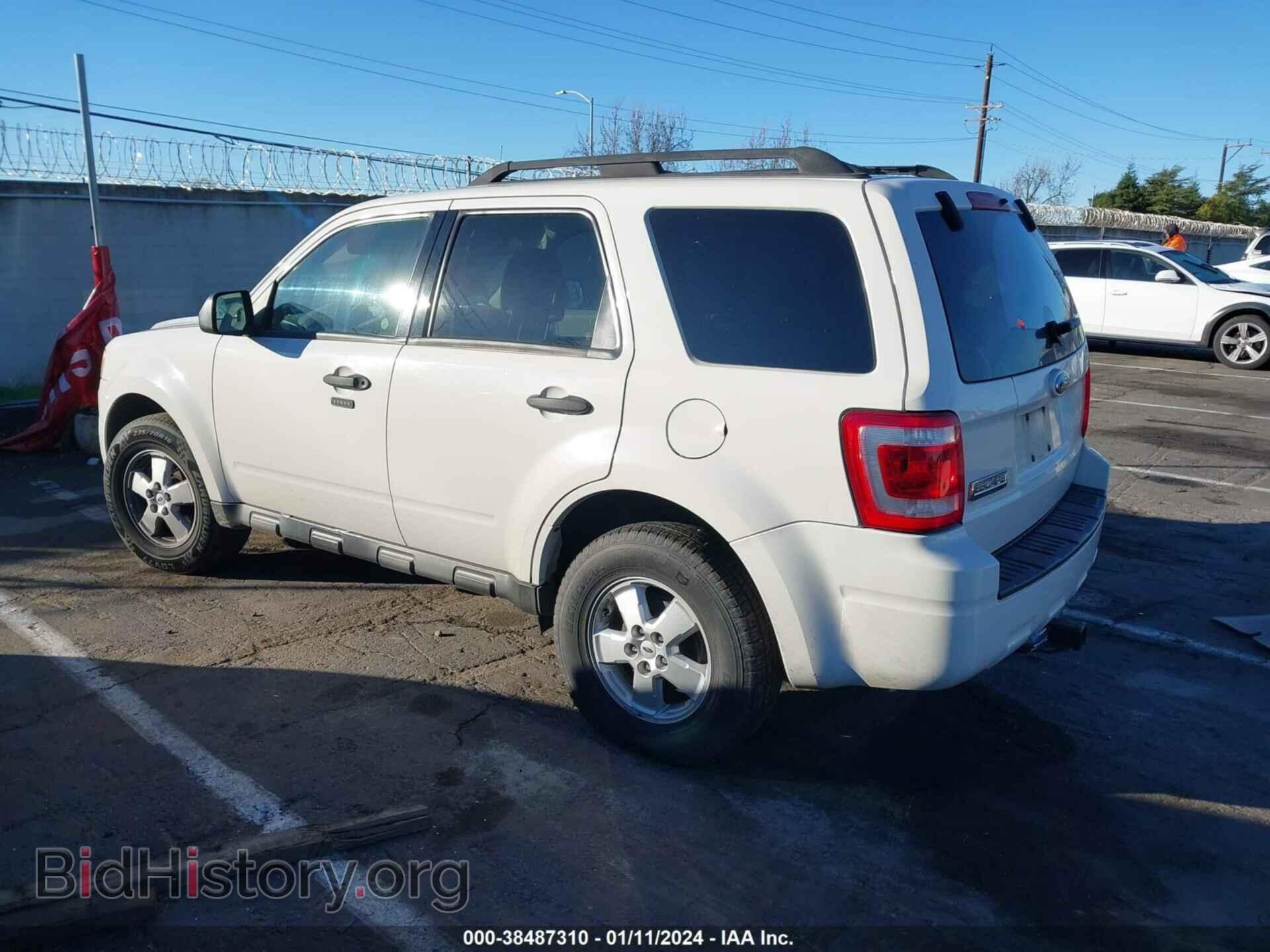 2009 FORD ESCAPE - VIN: 1FMCU03G59KD11222 - Фото 3