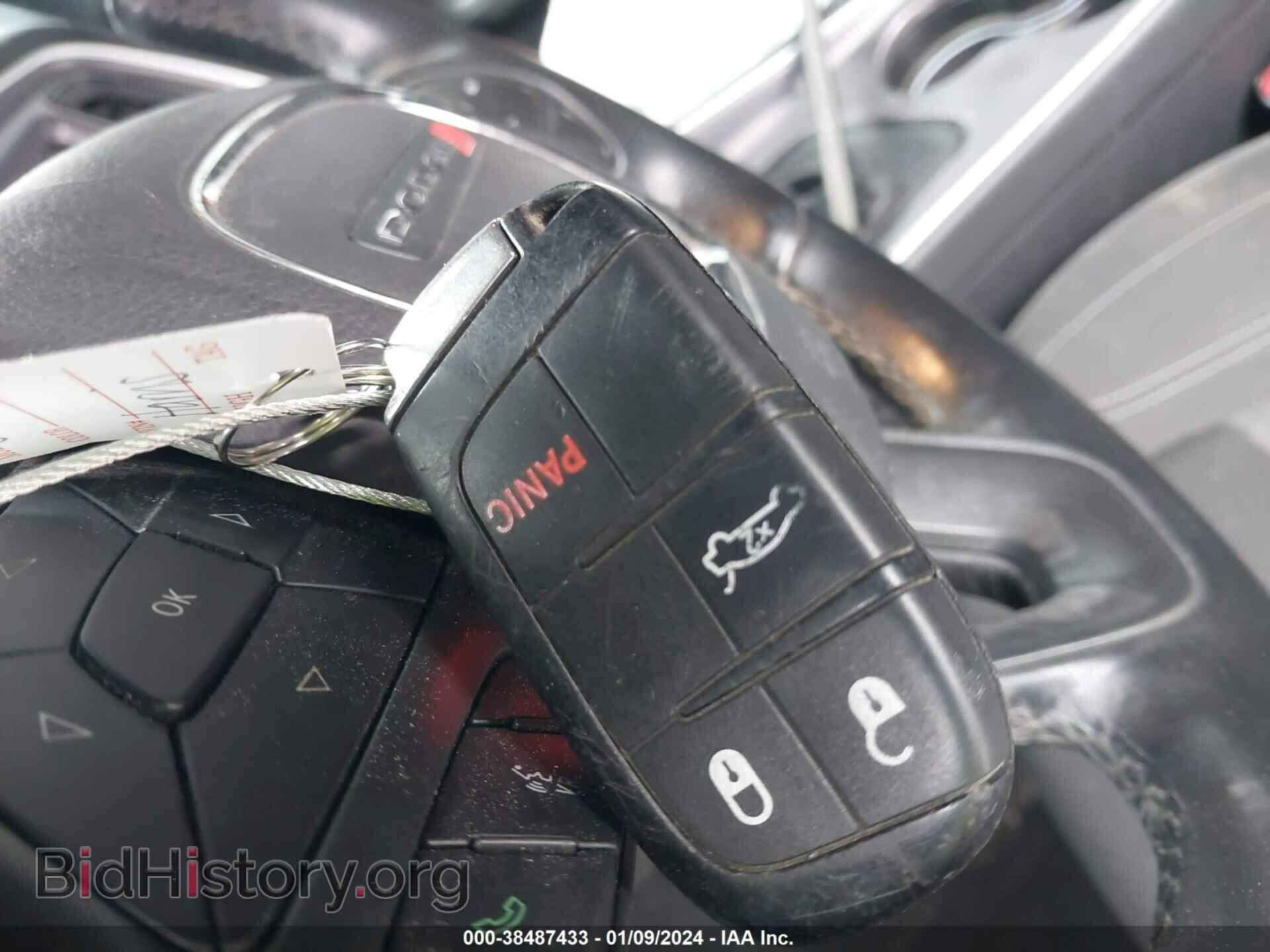 2019 DODGE CHALLENGER - VIN: 2C3CDZAG9KH737301 - Фото 11
