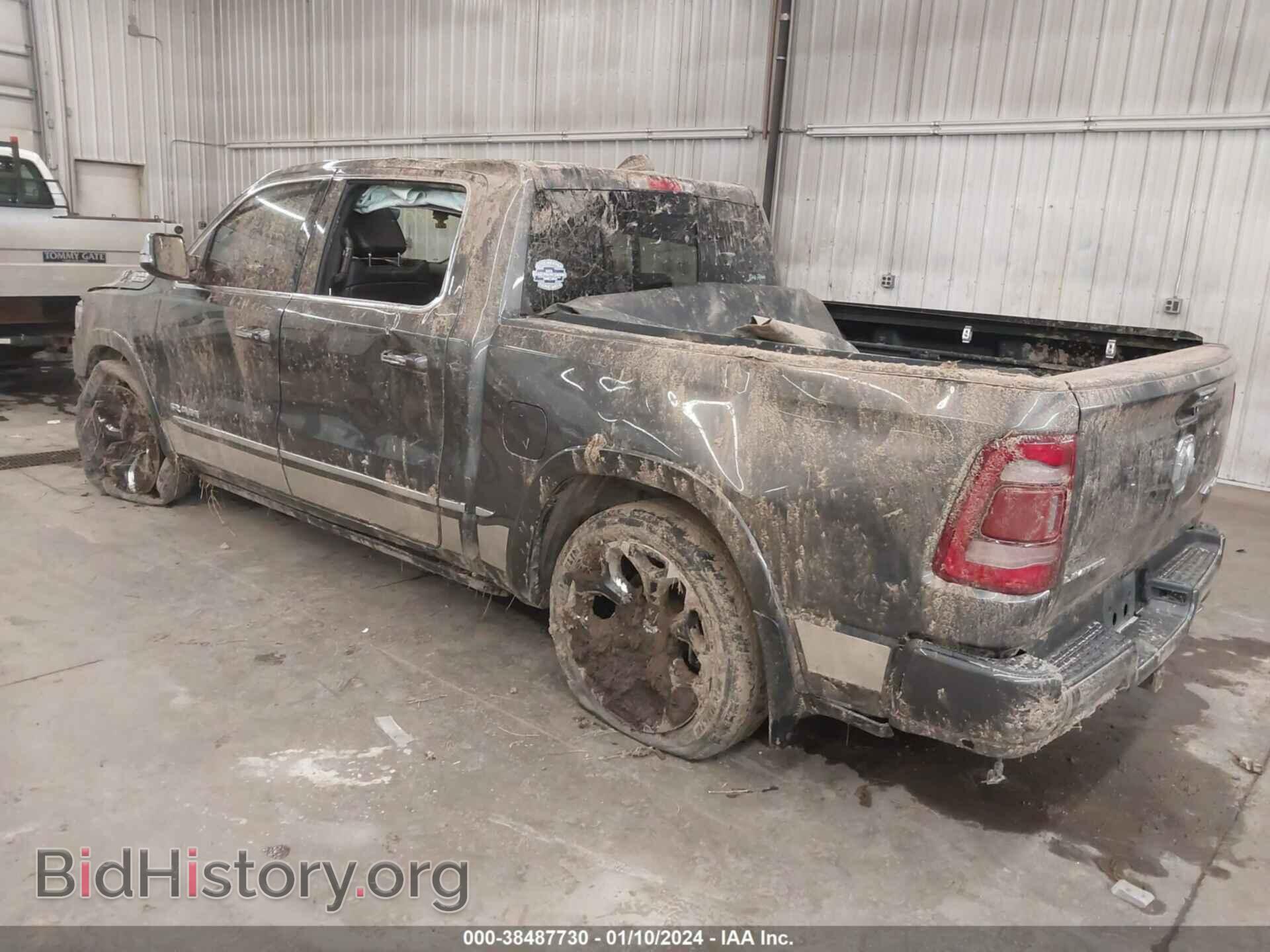 2019 RAM 1500 - VIN: 1C6SRFHT4KN632092 - Фото 3