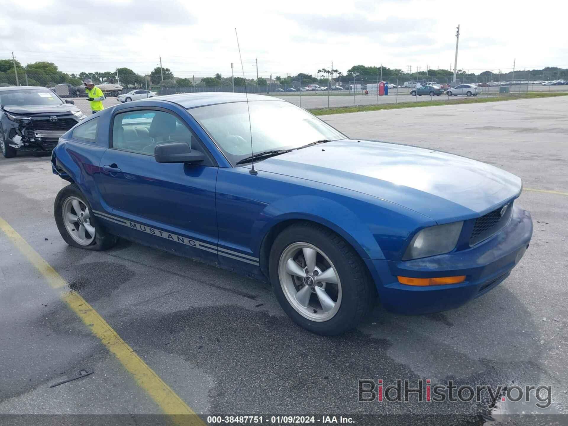 Photo 1ZVHT80N085130764 - FORD MUSTANG 2008