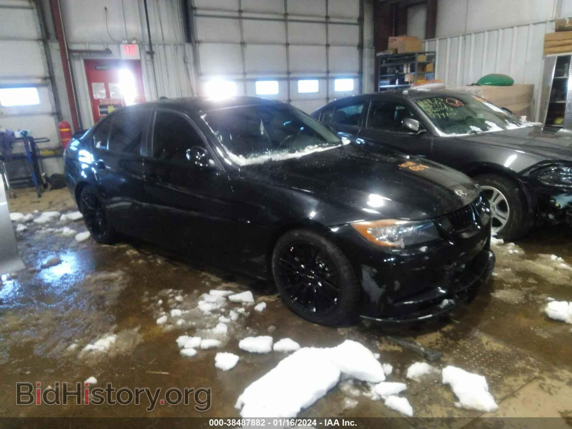 Фотография WBAVD53528A009302 - BMW 335XI 2008