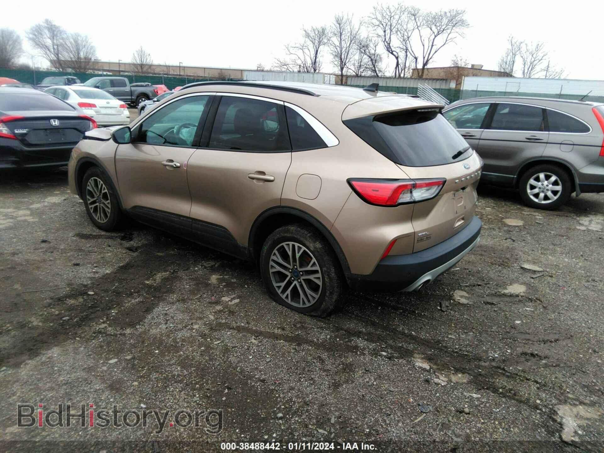 2020 FORD ESCAPE - VIN: 1FMCU9H62LUA45576 - Фото 3