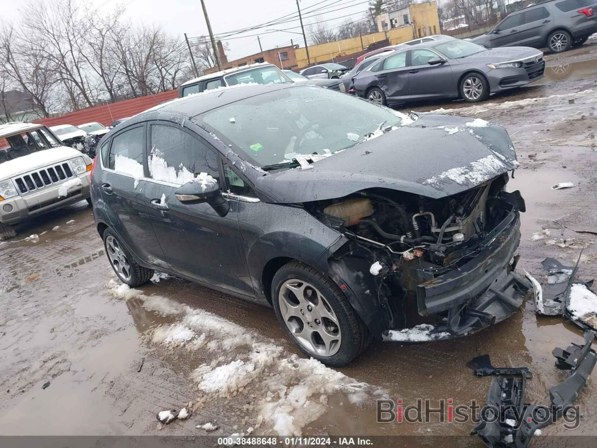 Photo 3FADP4FJ2BM118996 - FORD FIESTA 2011