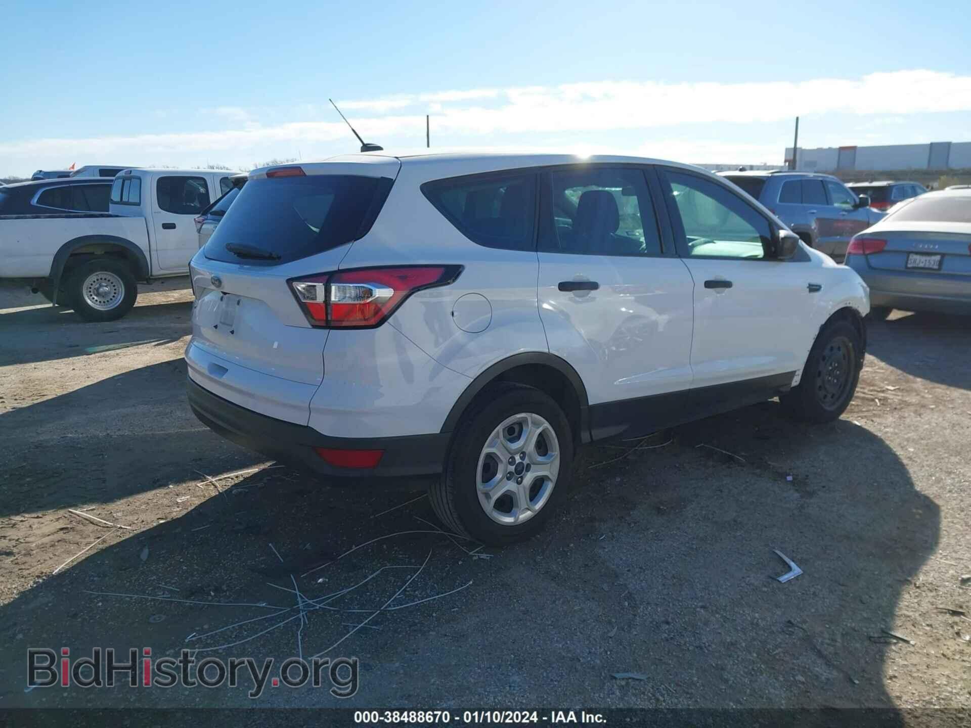 2017 FORD ESCAPE - VIN: 1FMCU0F78HUC10402 - Photo 4