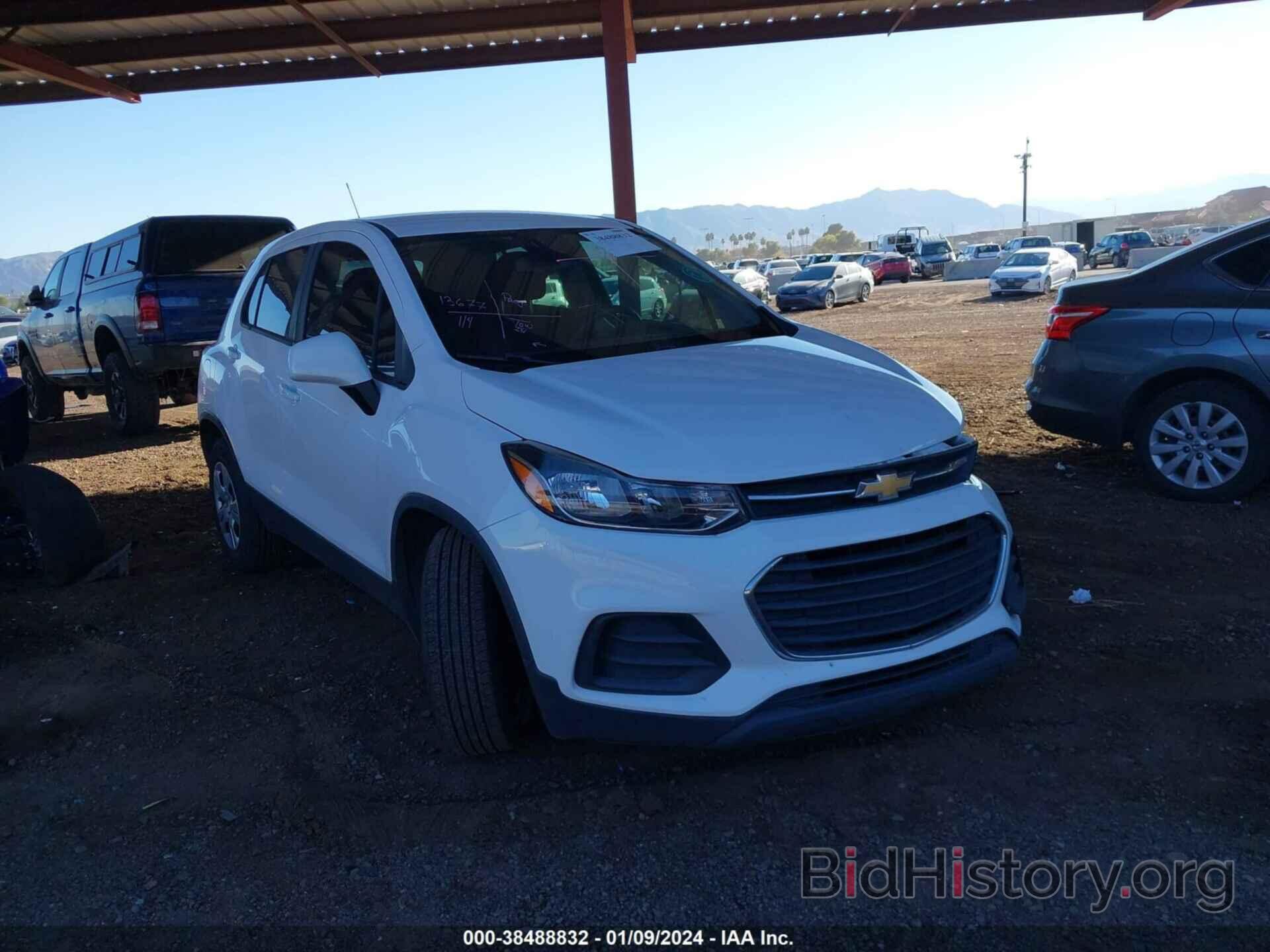 Photo 3GNCJKSB5JL243058 - CHEVROLET TRAX 2018