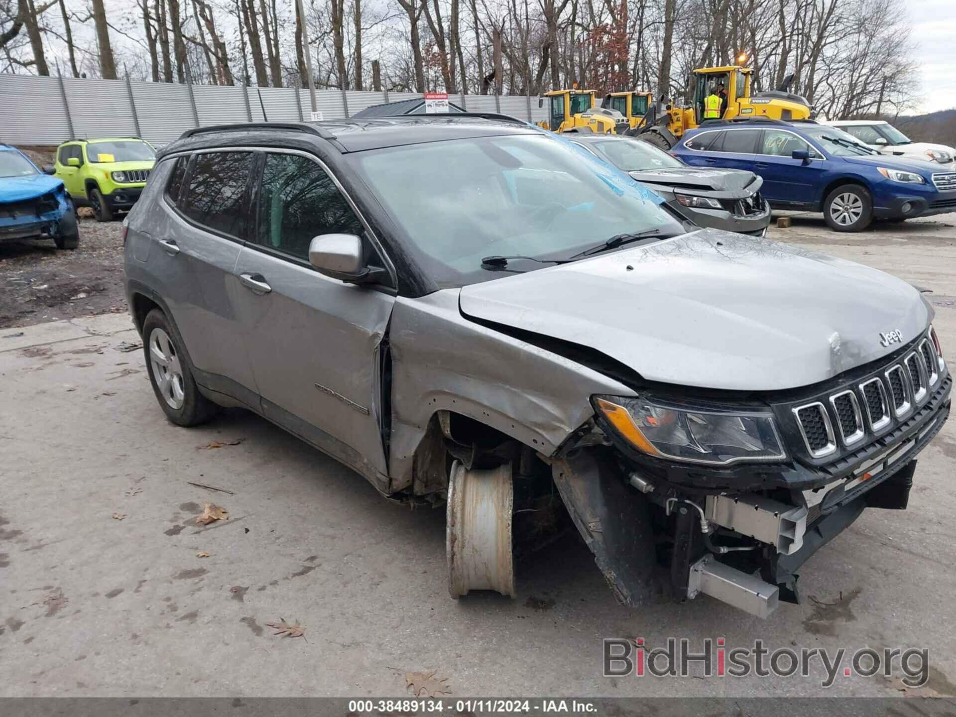 Фотография 3C4NJDBB5KT800808 - JEEP COMPASS 2019