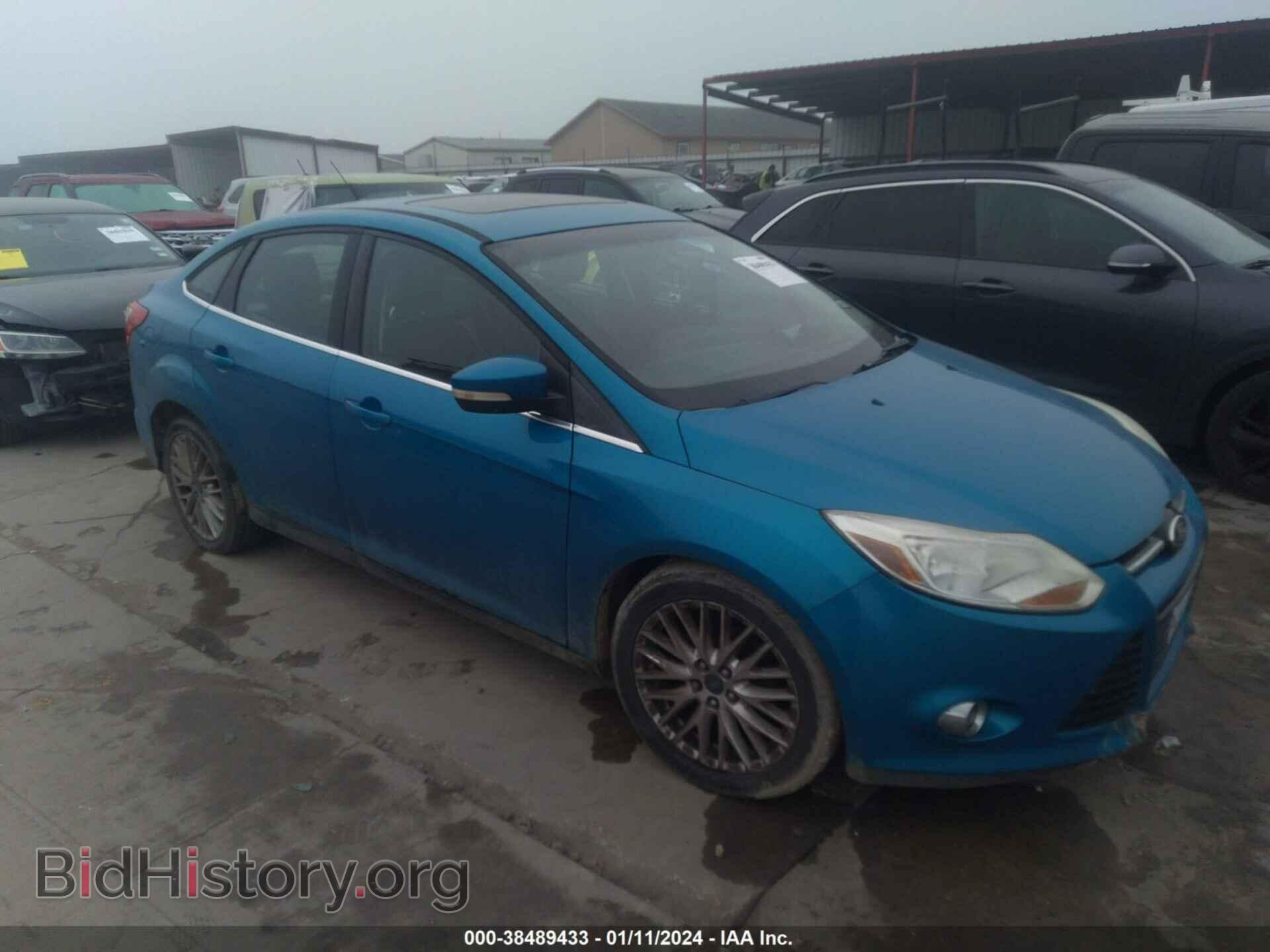 Фотография 1FAHP3H28CL352127 - FORD FOCUS 2012